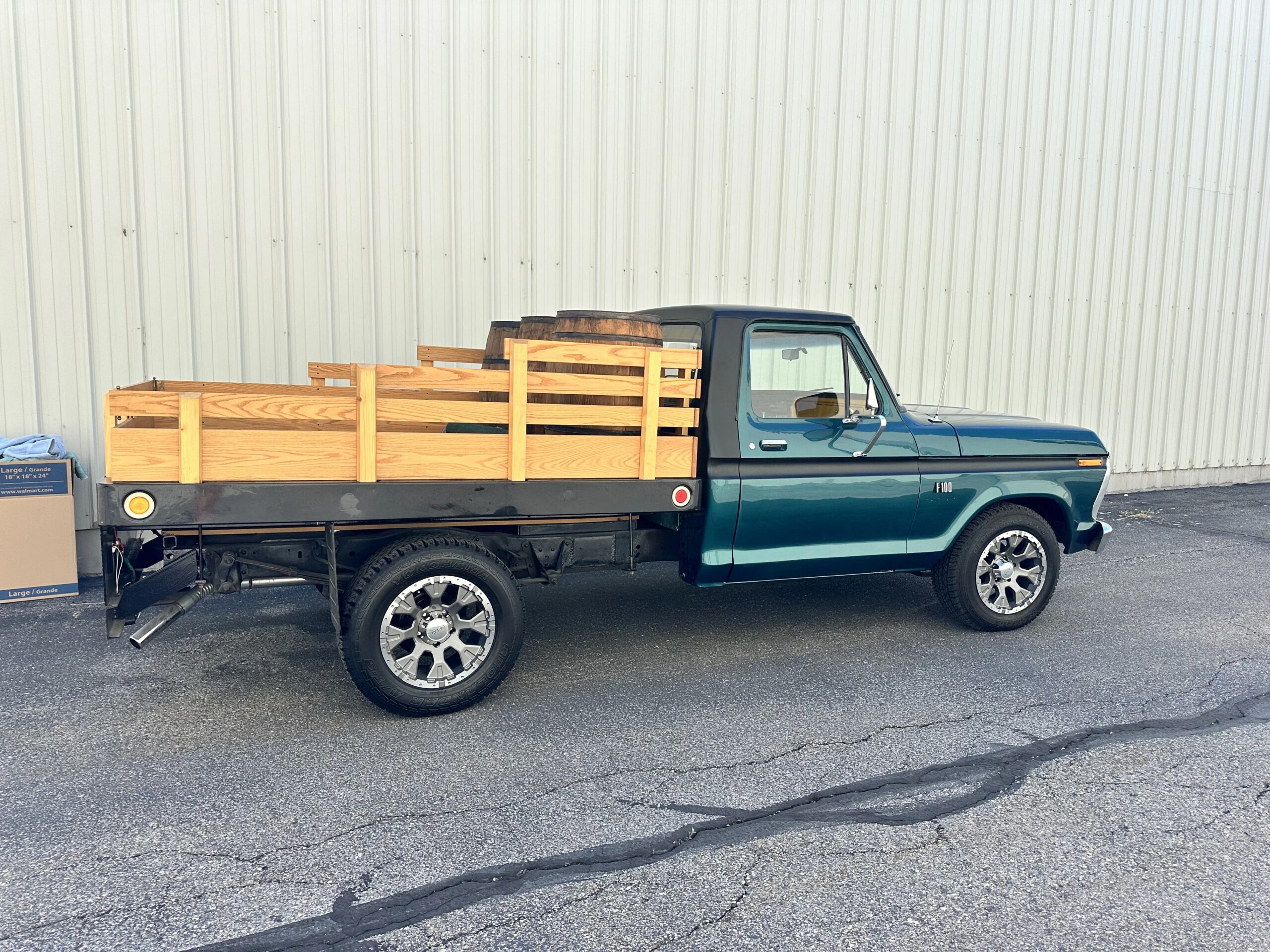 Ford-F100-2wd-regular-cab-1974-Green-Yellow-42
