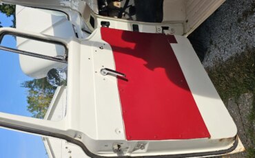 Ford-F100-custom-1960-White-Red-1
