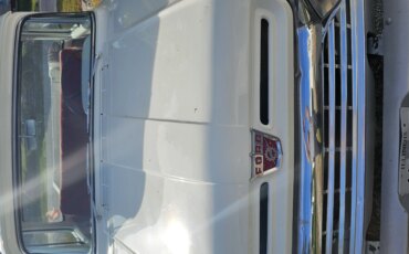 Ford-F100-custom-1960-White-Red-16