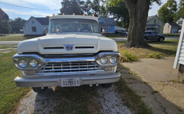 Ford-F100-custom-1960-White-Red