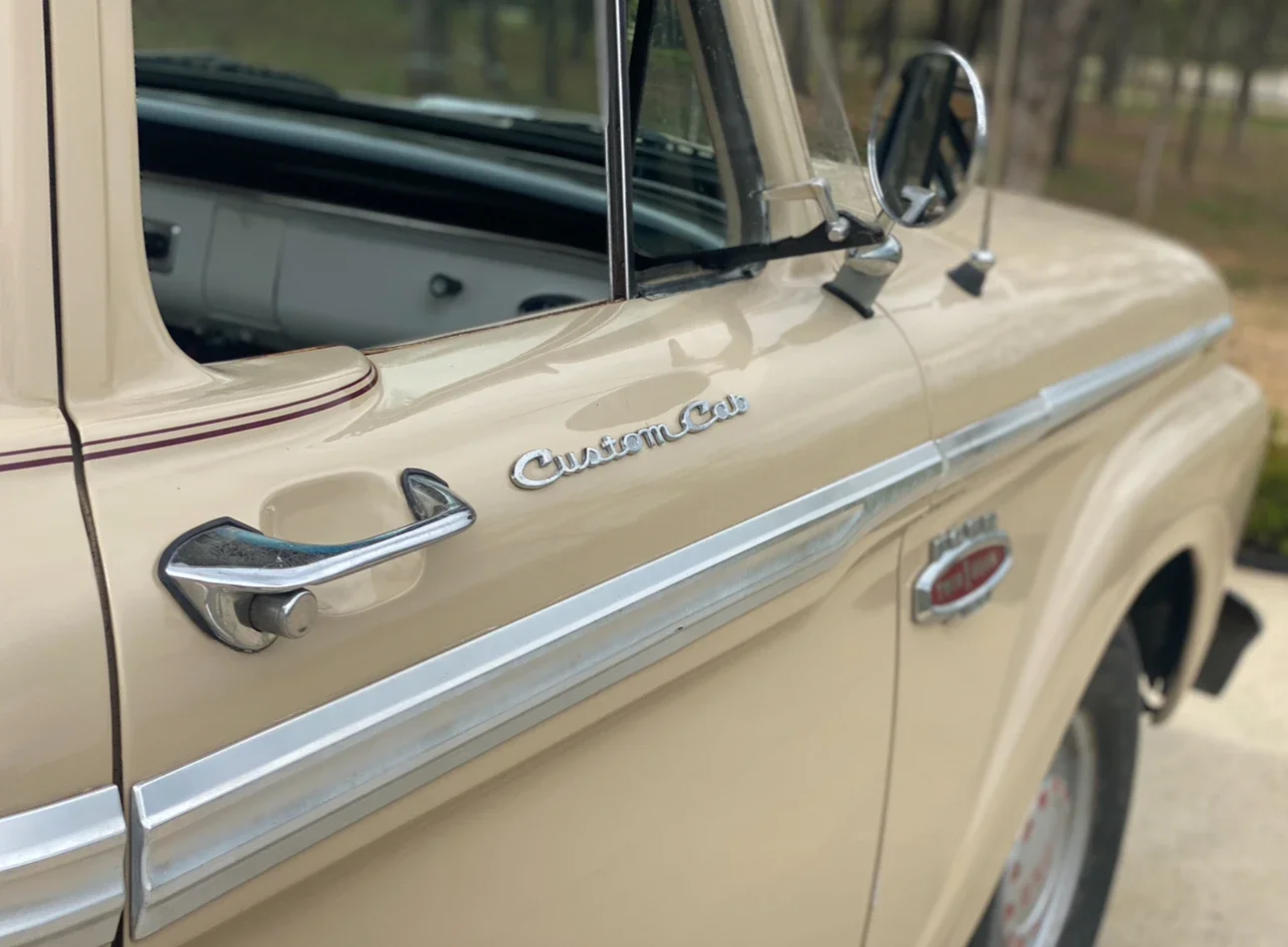Ford-F100-custom-1966-2