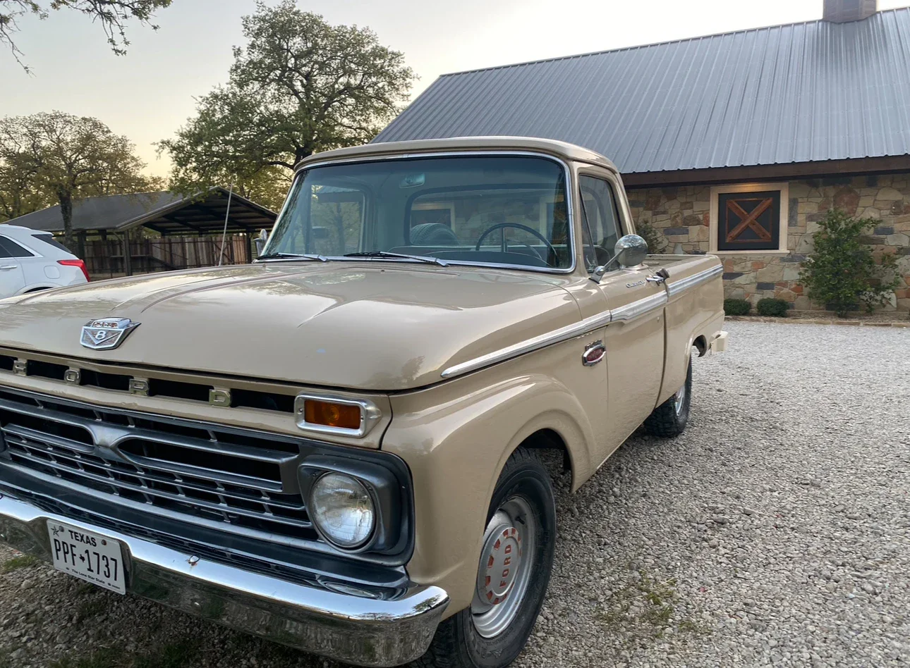Ford-F100-custom-1966-4
