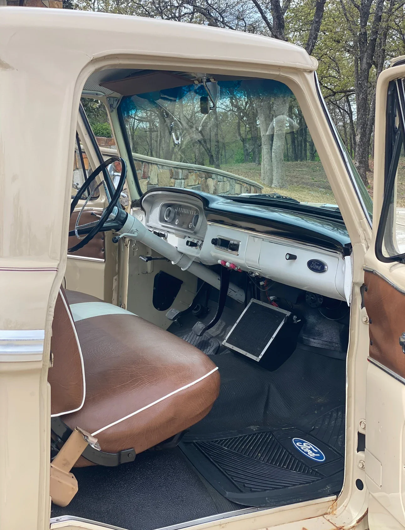 Ford-F100-custom-1966-6