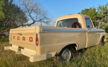 Ford-F100-custom-1966-8