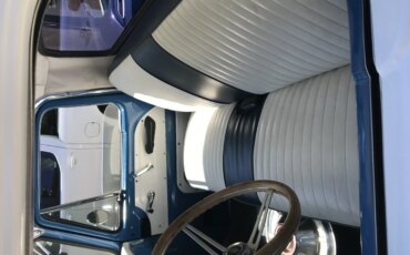 Ford-F100-custom-1966-Blue-White-8