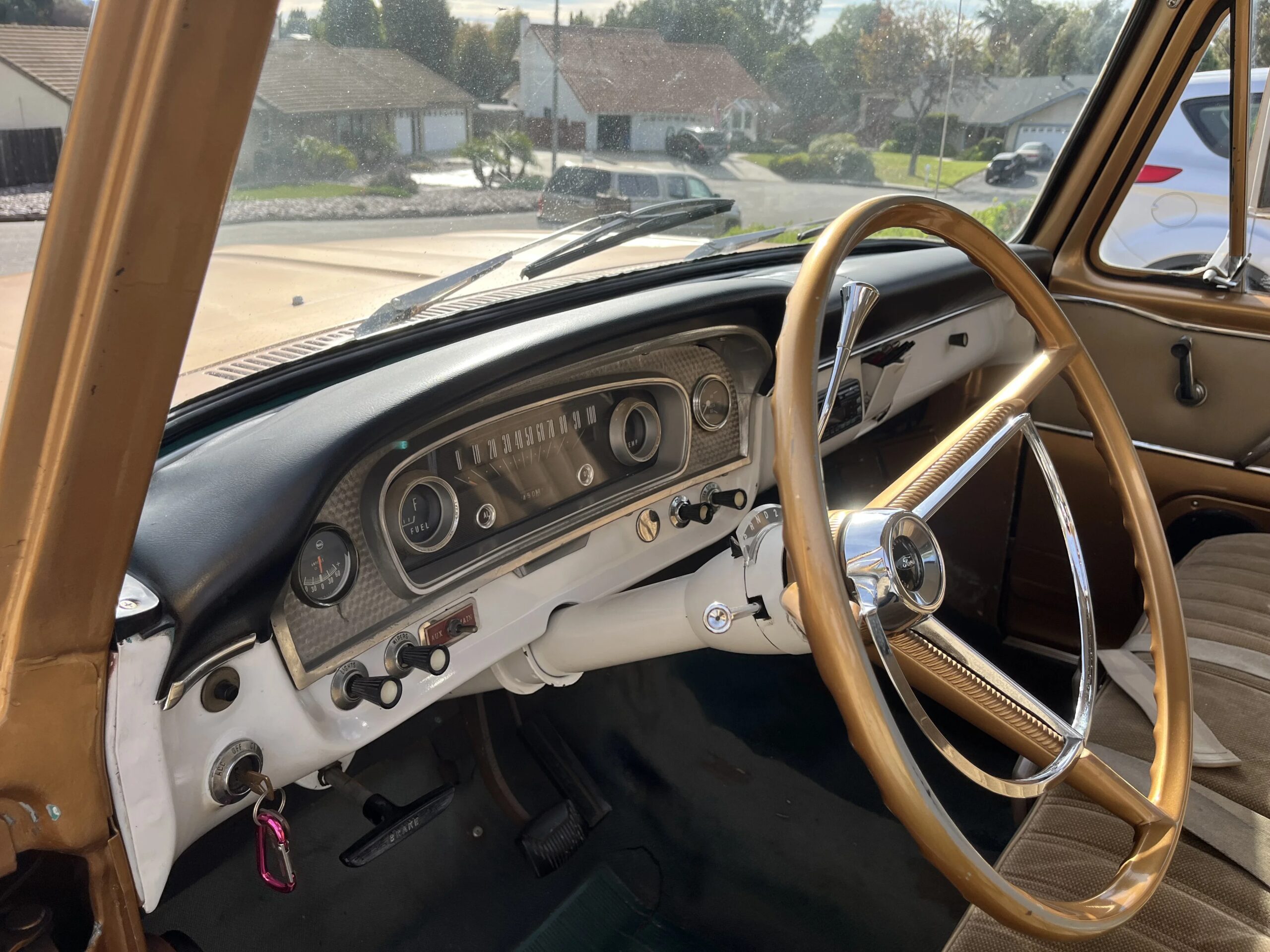 Ford-F100-custom-1966-Gold-Gold-4