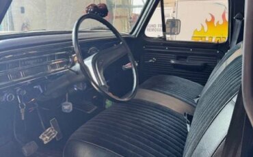 Ford-F100-custom-1972-Blue-Black-1