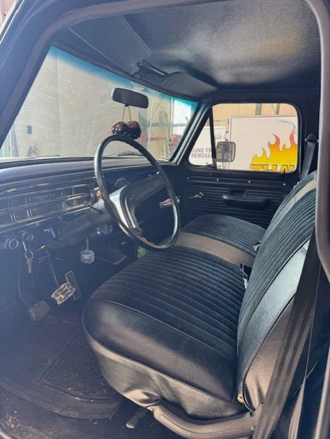 Ford-F100-custom-1972-Blue-Black-1