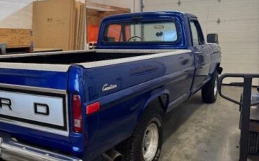 Ford-F100-custom-1972-Blue-Black