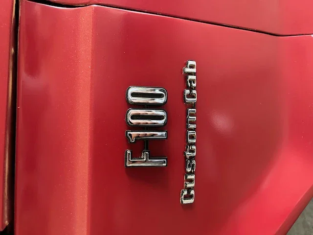Ford-F100-custom-1976-Red-Red-26