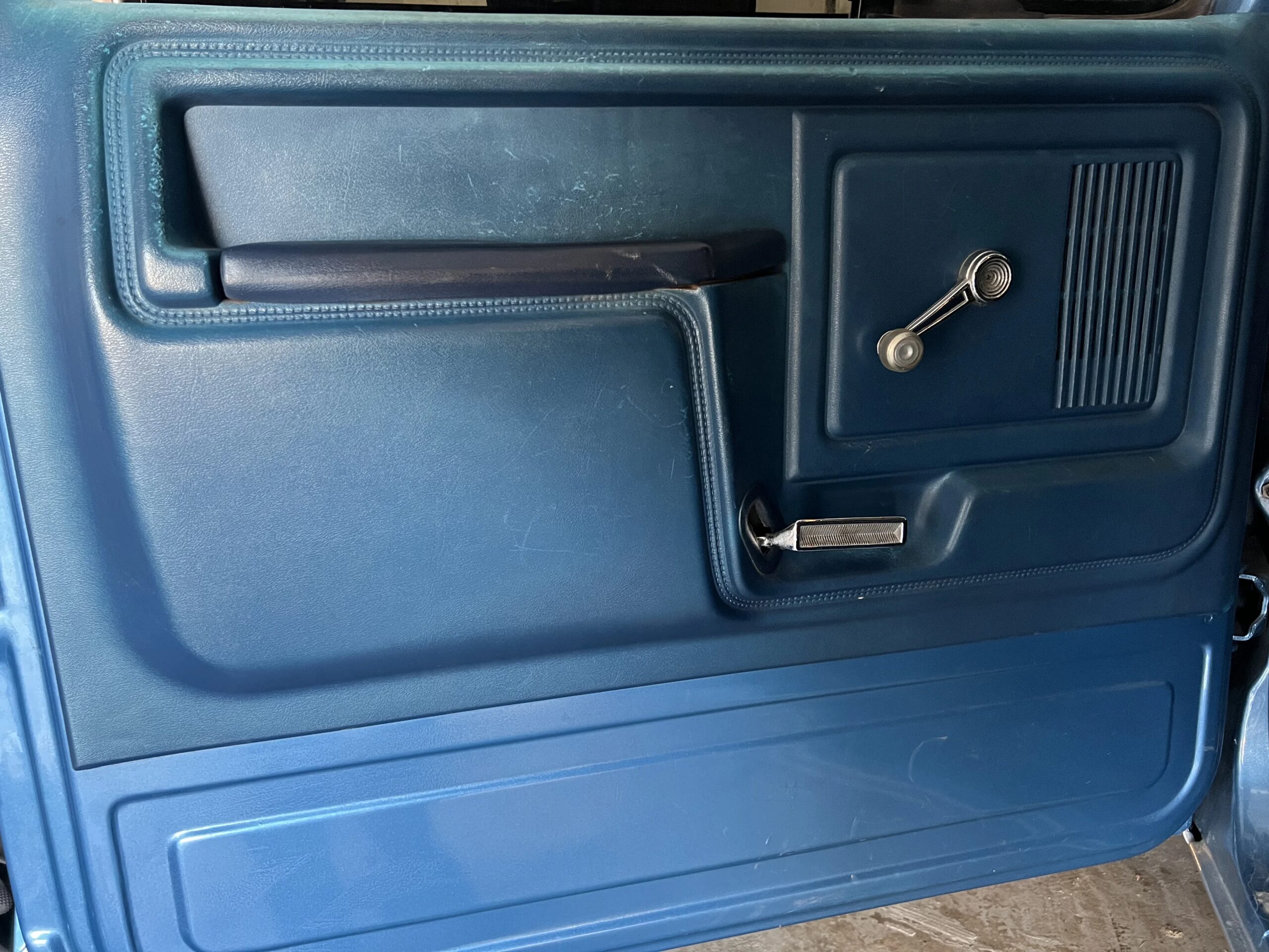Ford-F150-1982-Blue-Blue-14