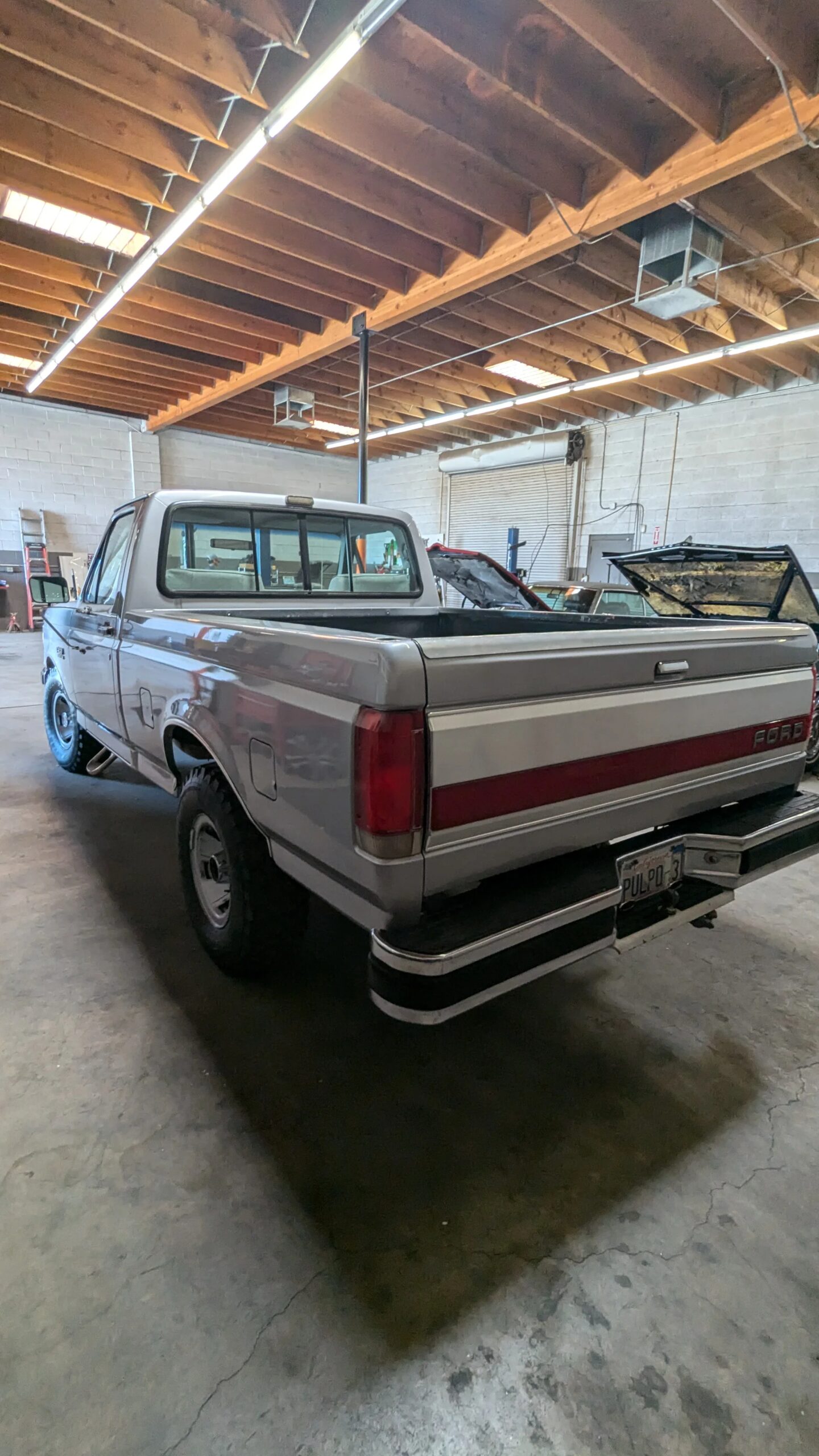 Ford-F150-2wd-regular-cab-1988-Gray-Gray-23