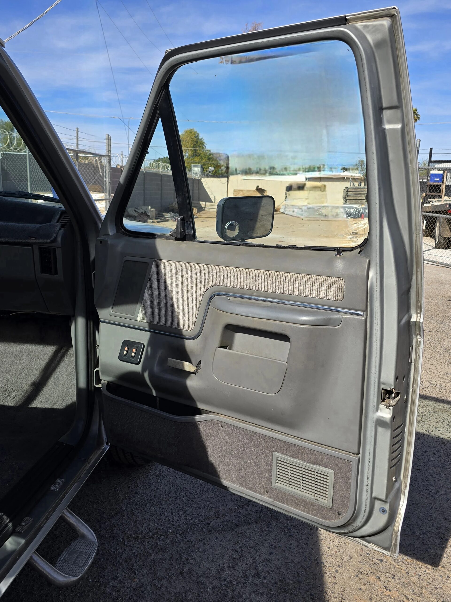 Ford-F150-2wd-regular-cab-1988-Gray-Gray-28