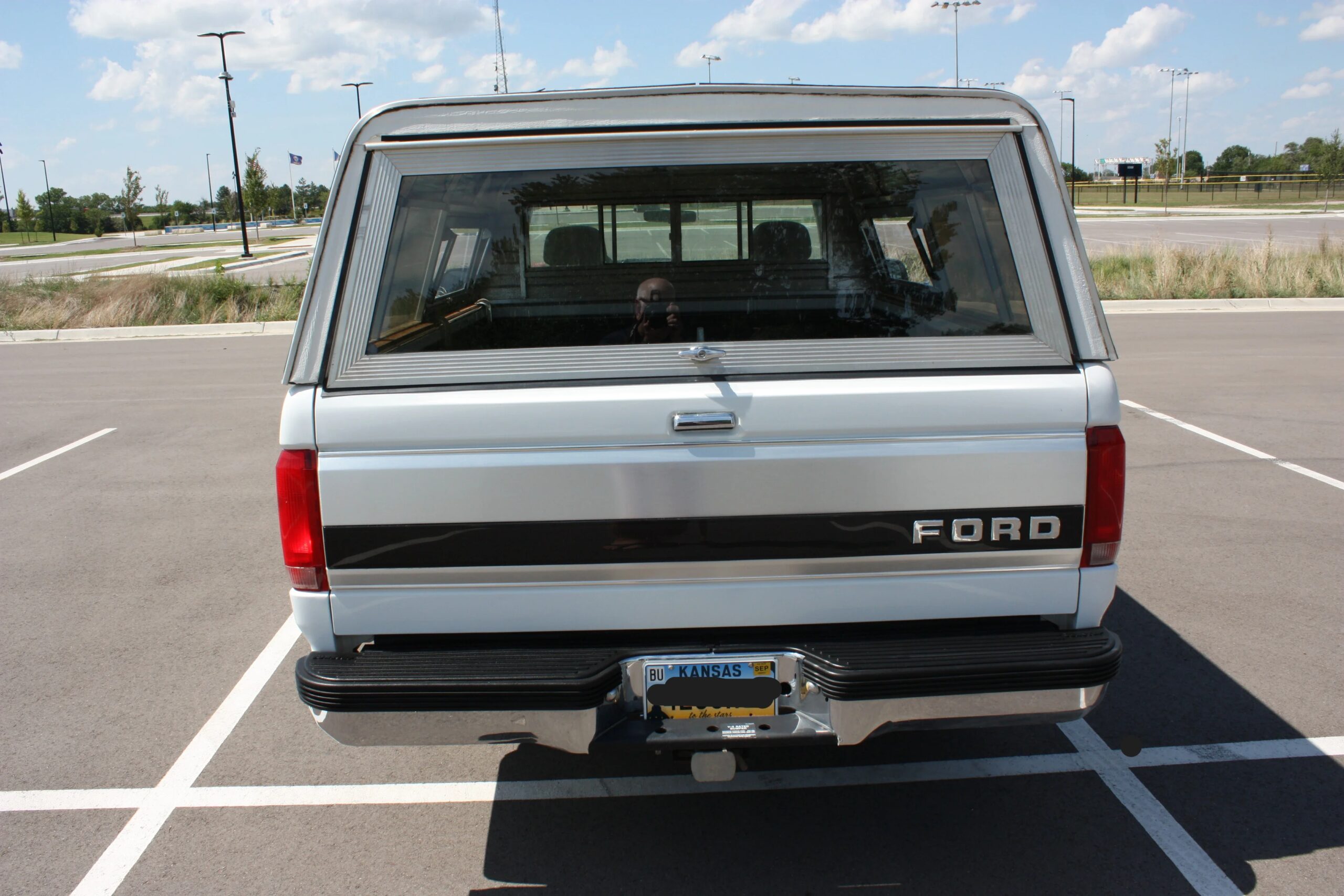 Ford-F150-2wd-regular-cab-1992-White-Brown-8
