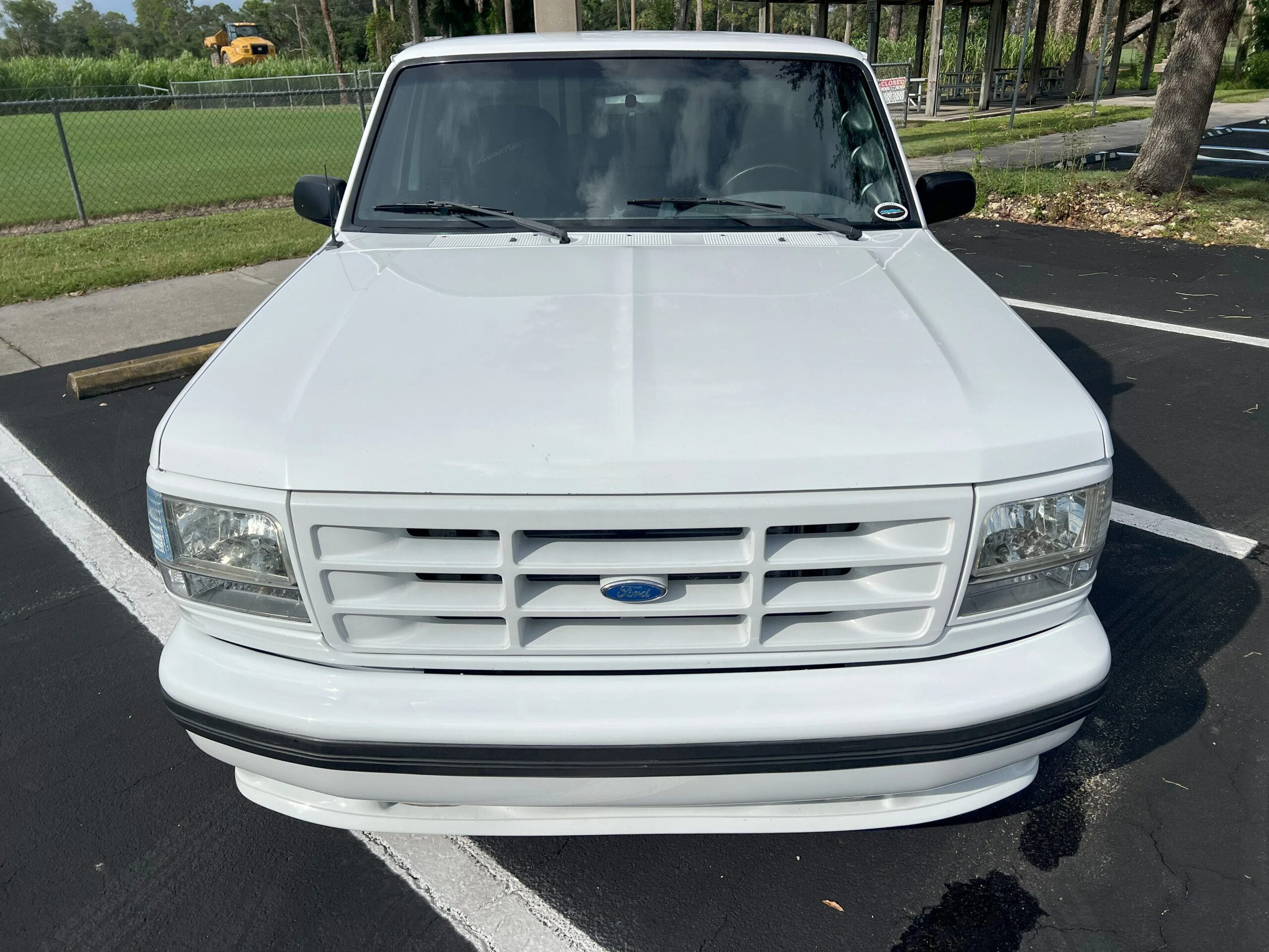 Ford-F150-2wd-regular-cab-lightning-1994-White-Gray-1