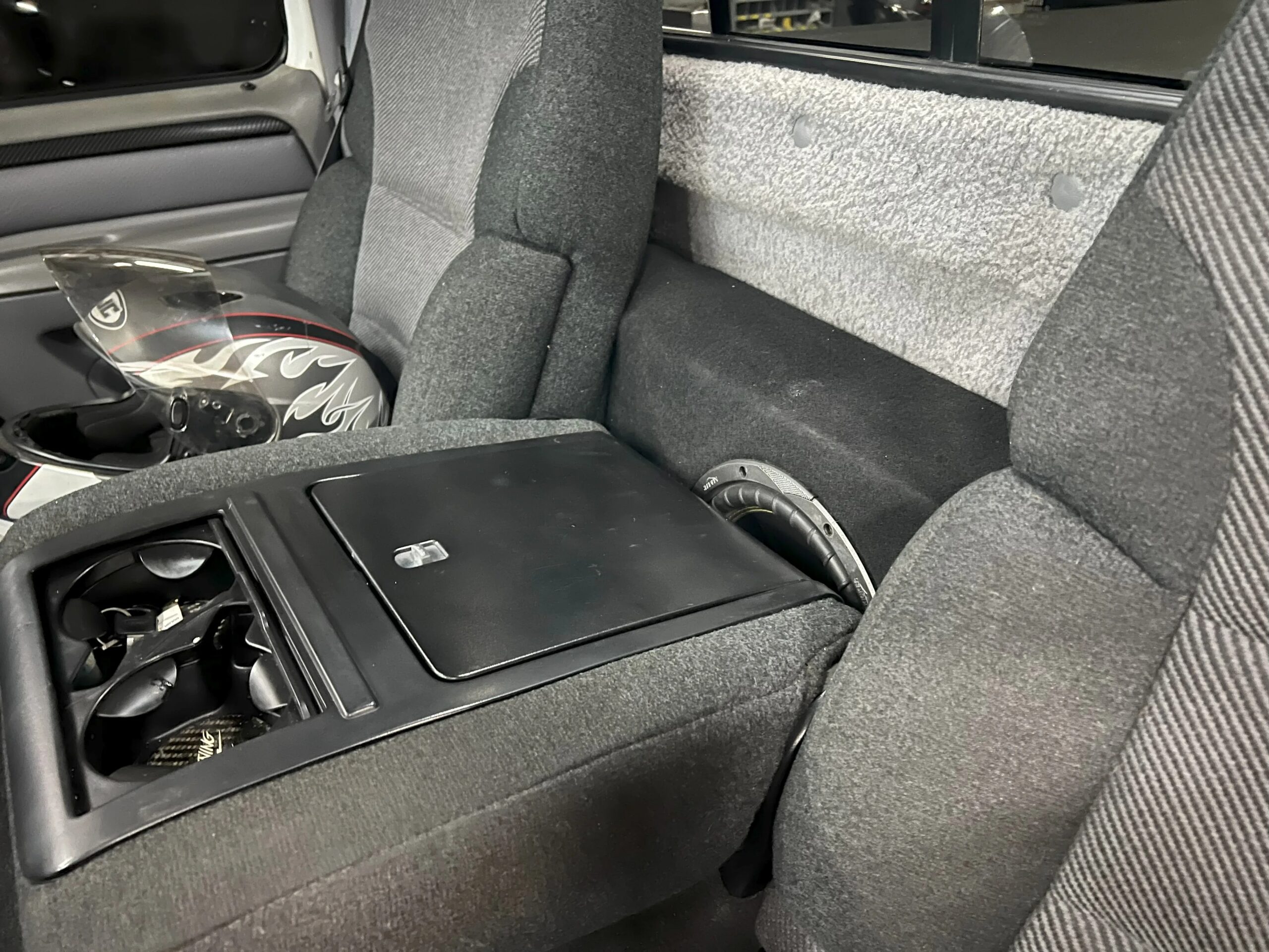 Ford-F150-2wd-regular-cab-lightning-1994-White-Gray-11