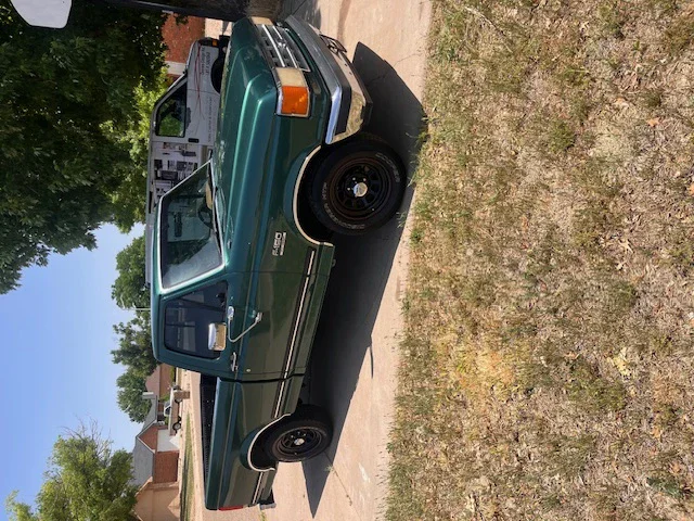 Ford-F150-2wd-regular-cab-xl-1987-Green-Brown-3