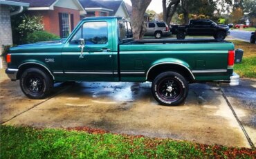 Ford-F150-2wd-regular-cab-xl-1987-Green-Brown