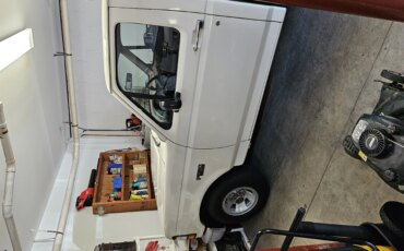 Ford-F150-2wd-regular-cab-xl-1994-Off-White-Brown-6