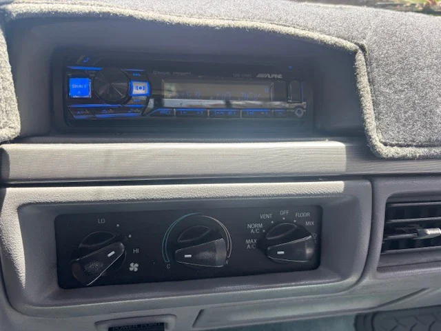 Ford-F150-2wd-regular-cab-xl-1994-Turquoise-Gray-11