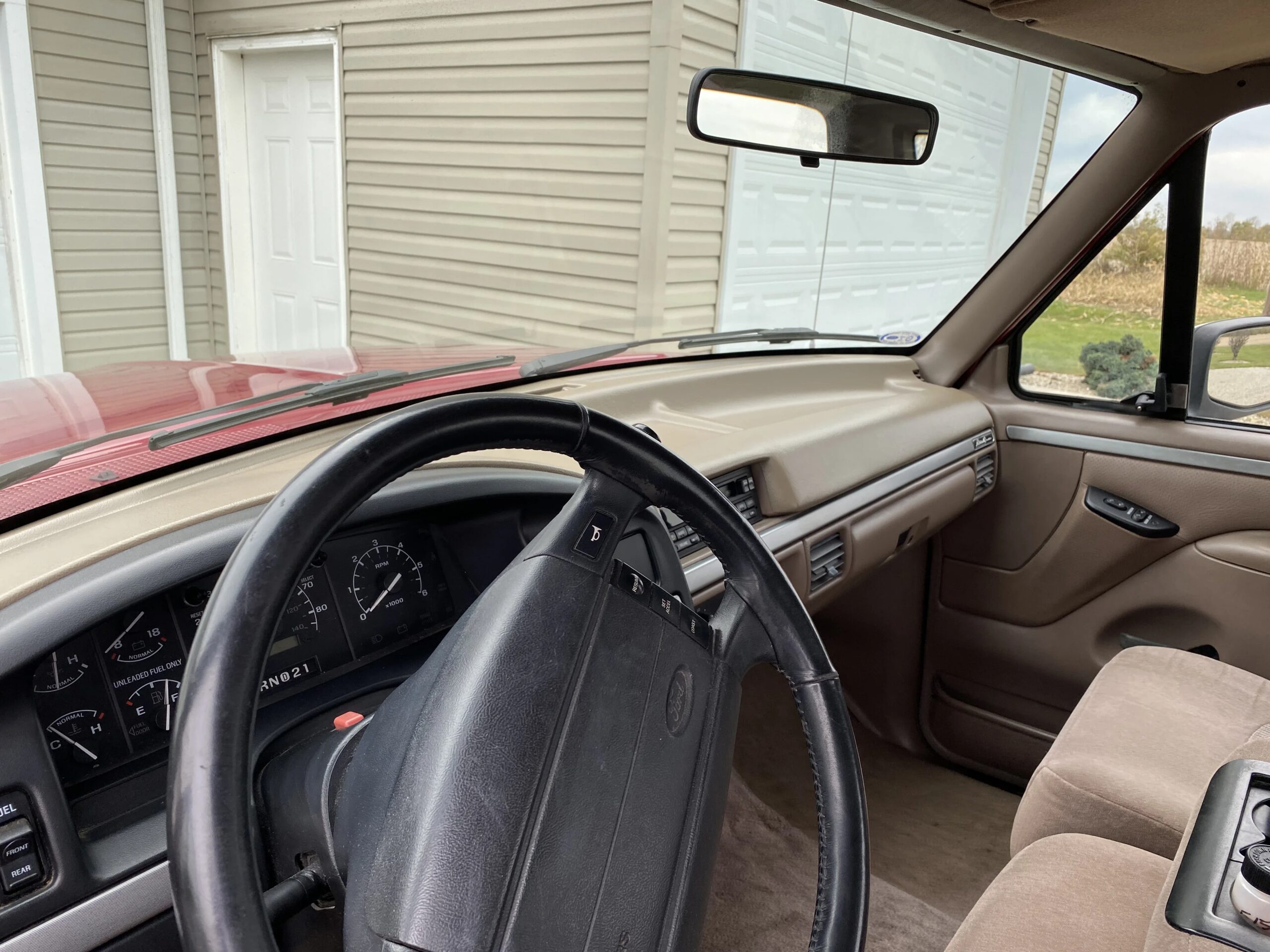 Ford-F150-2wd-supercab-1994-Burgundy-Tan-16