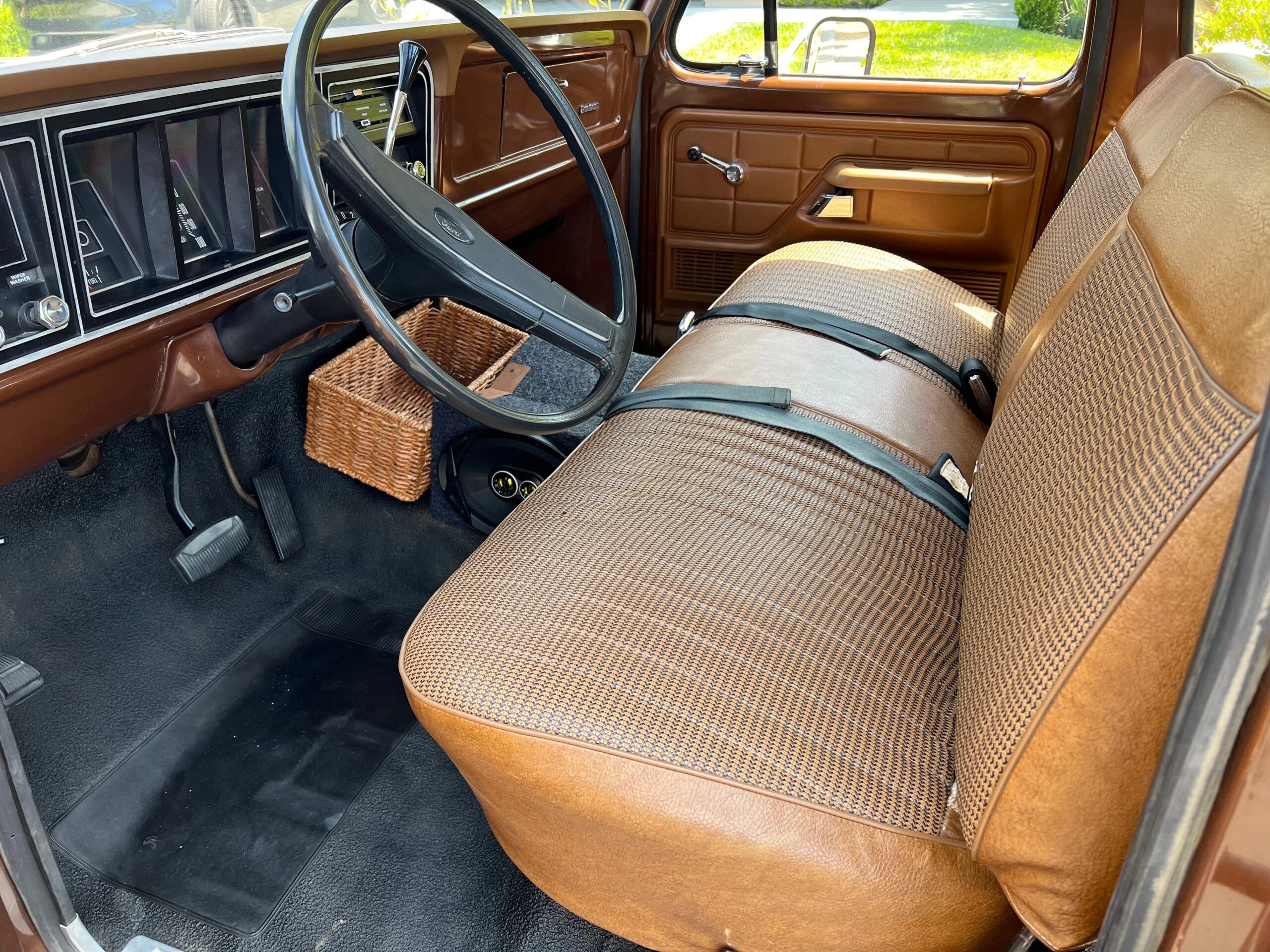 Ford-F150-2wd-supercab-xl-1975-Brown-Tan-21