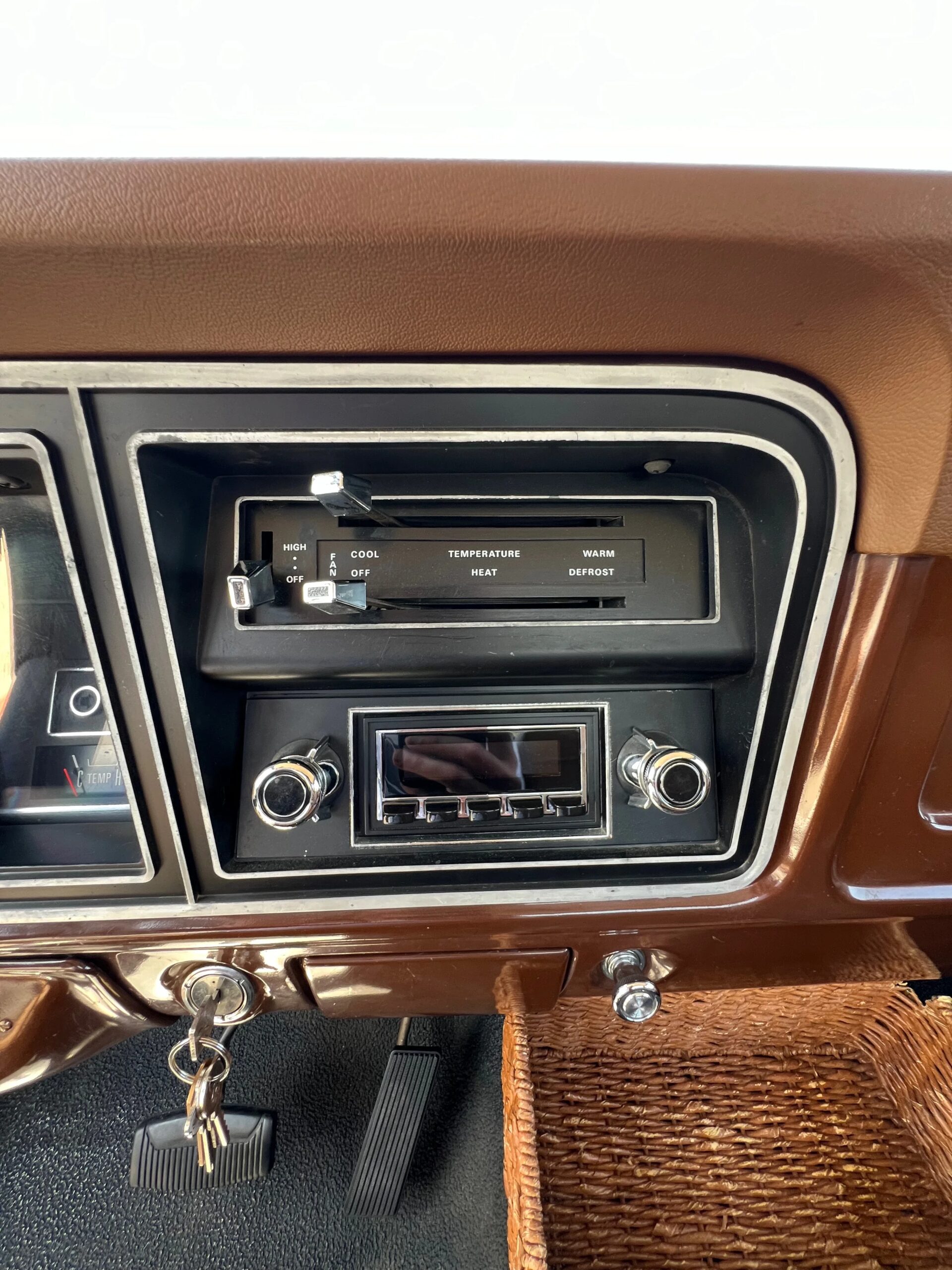 Ford-F150-2wd-supercab-xl-1975-Brown-Tan-29