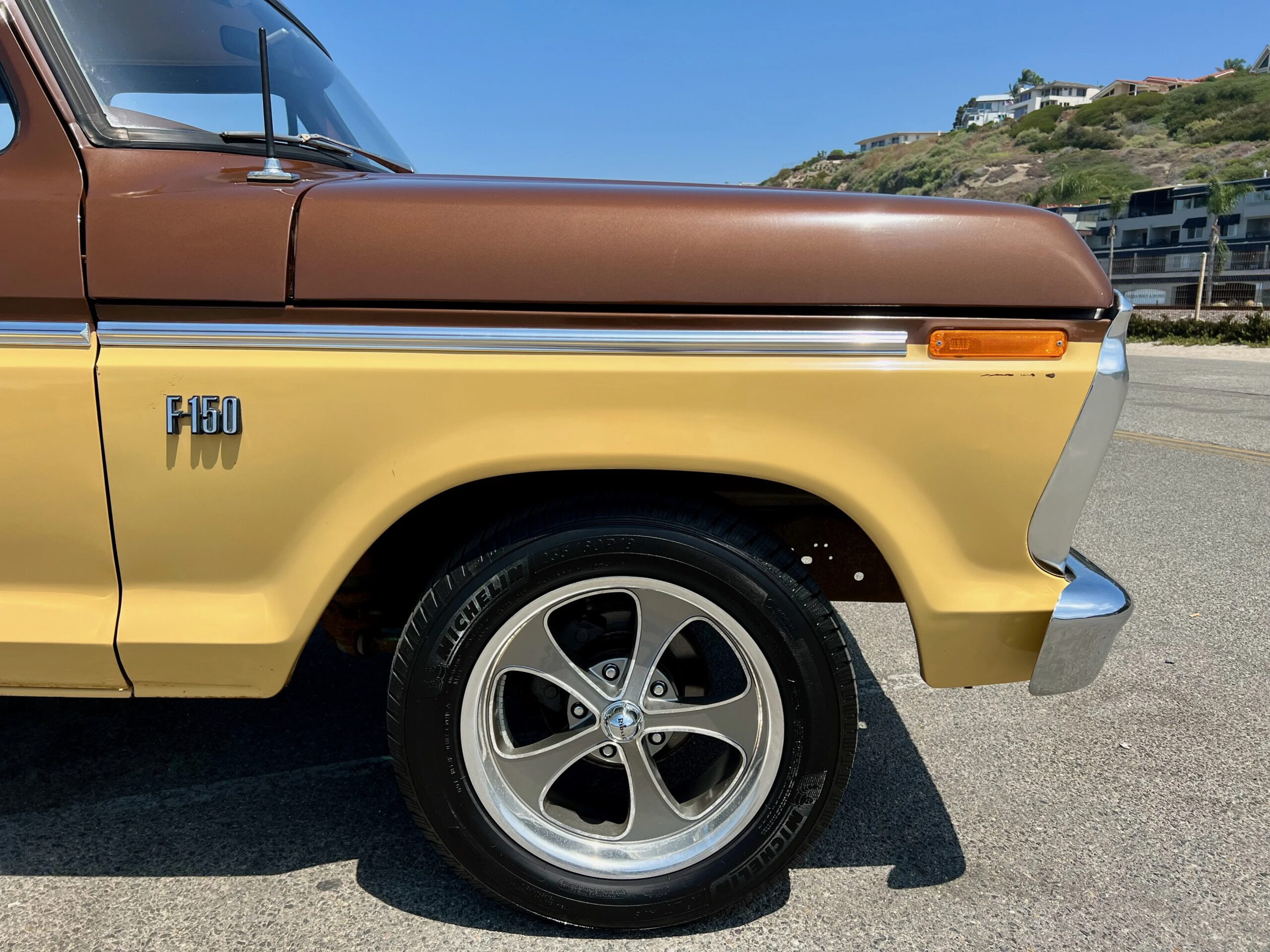 Ford-F150-2wd-supercab-xl-1975-Brown-Tan-4