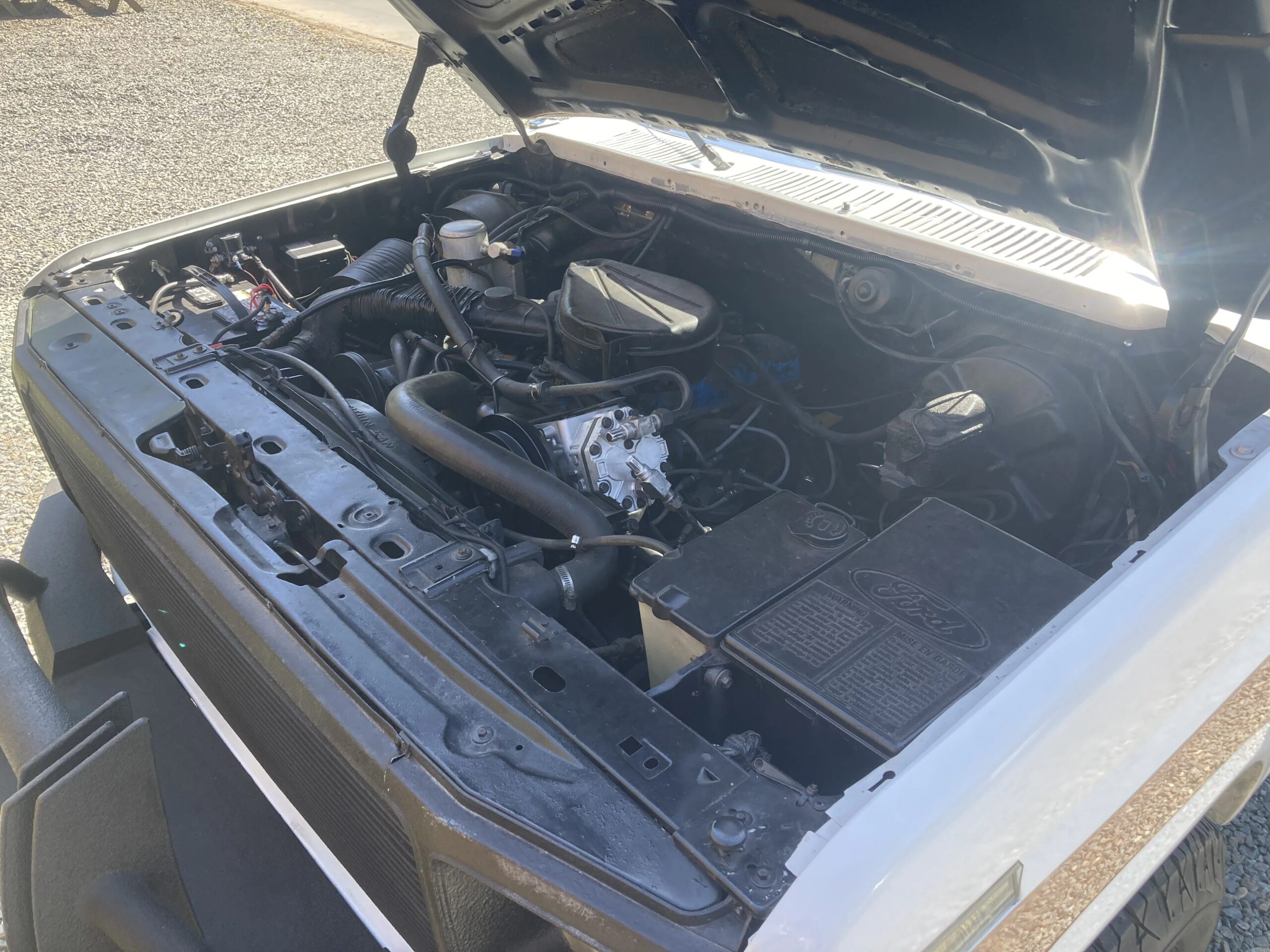 Ford-F150-2wd-supercab-xl-1980-White-Tan-21