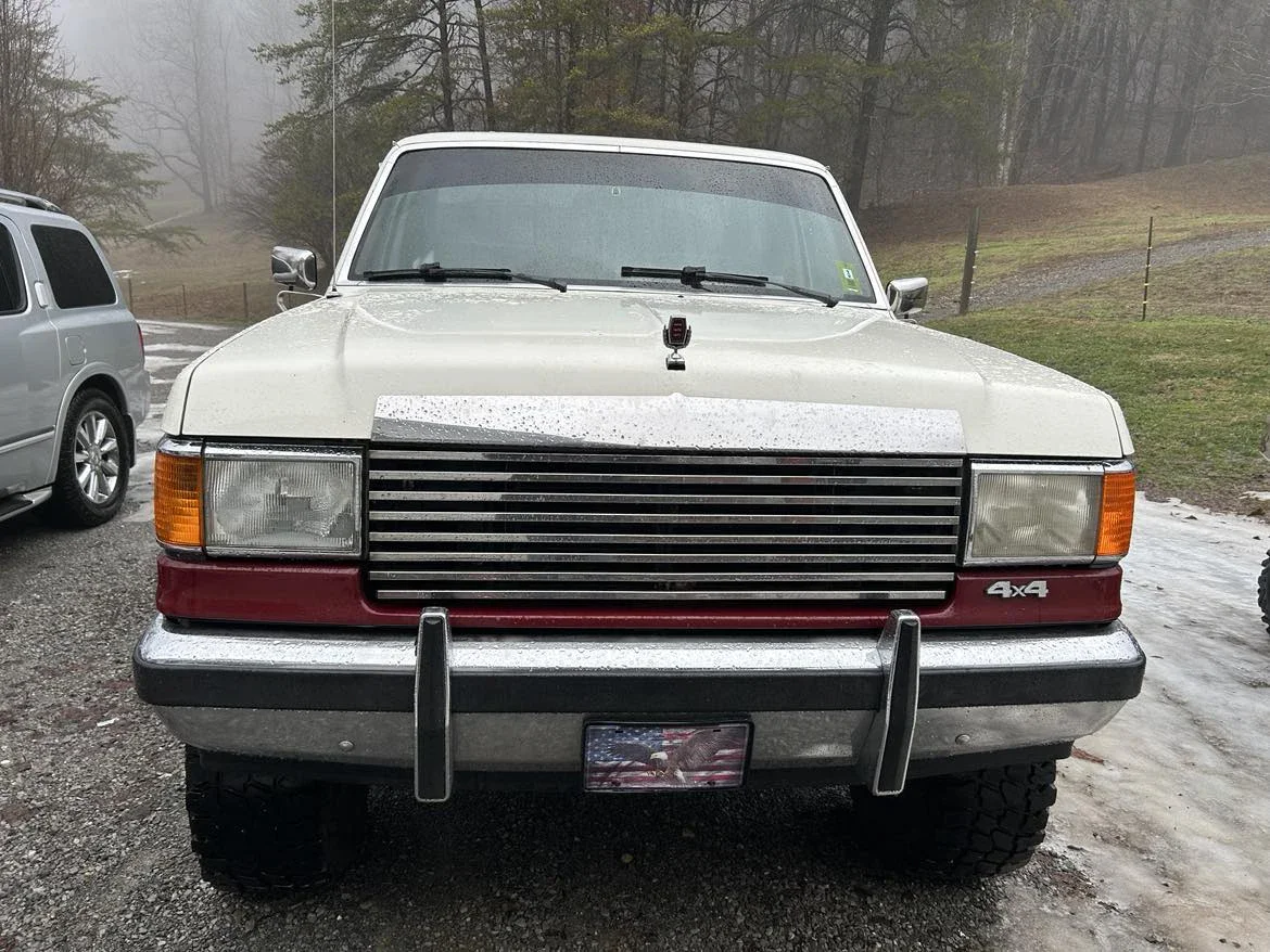 Ford-F150-4x4-regular-cab-1988-Red-Red-2