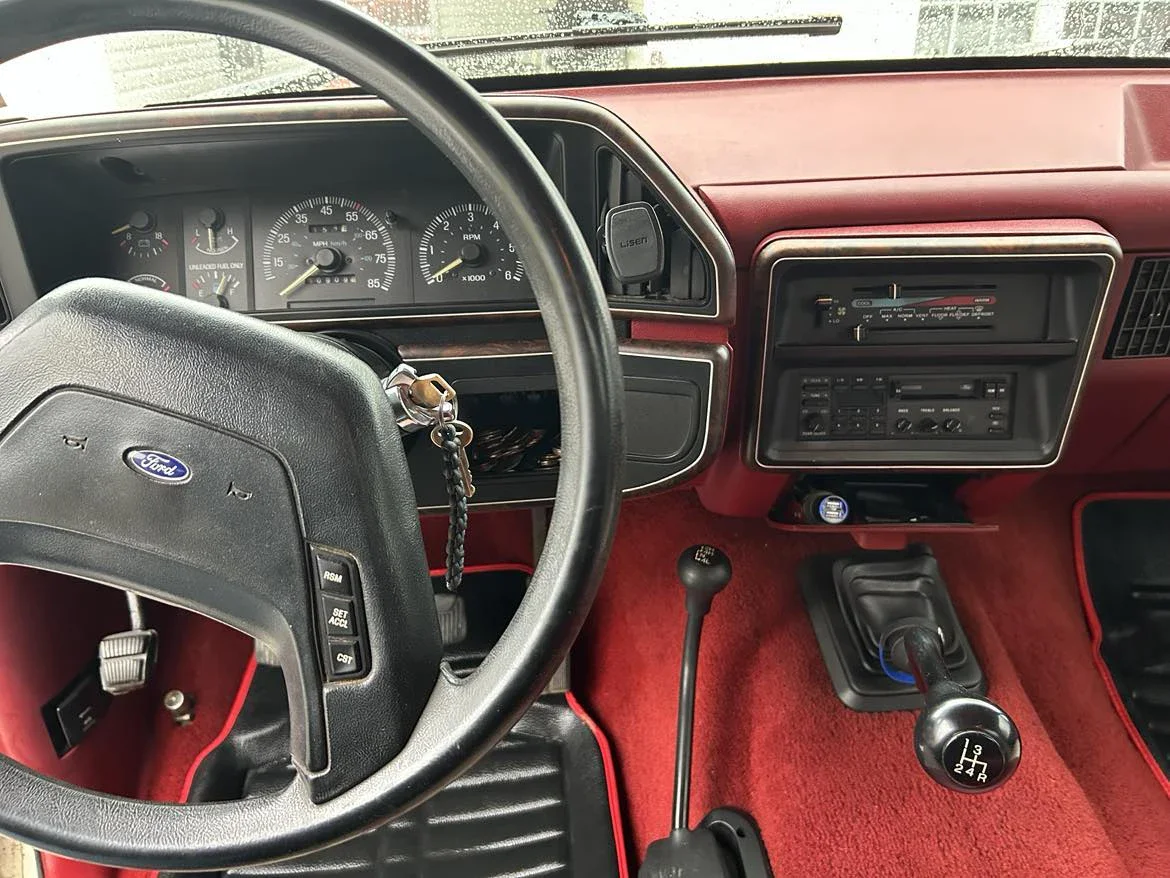 Ford-F150-4x4-regular-cab-1988-Red-Red-8