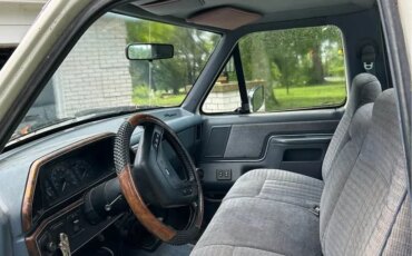 Ford-F150-4x4-regular-cab-1989-White-Blue-5