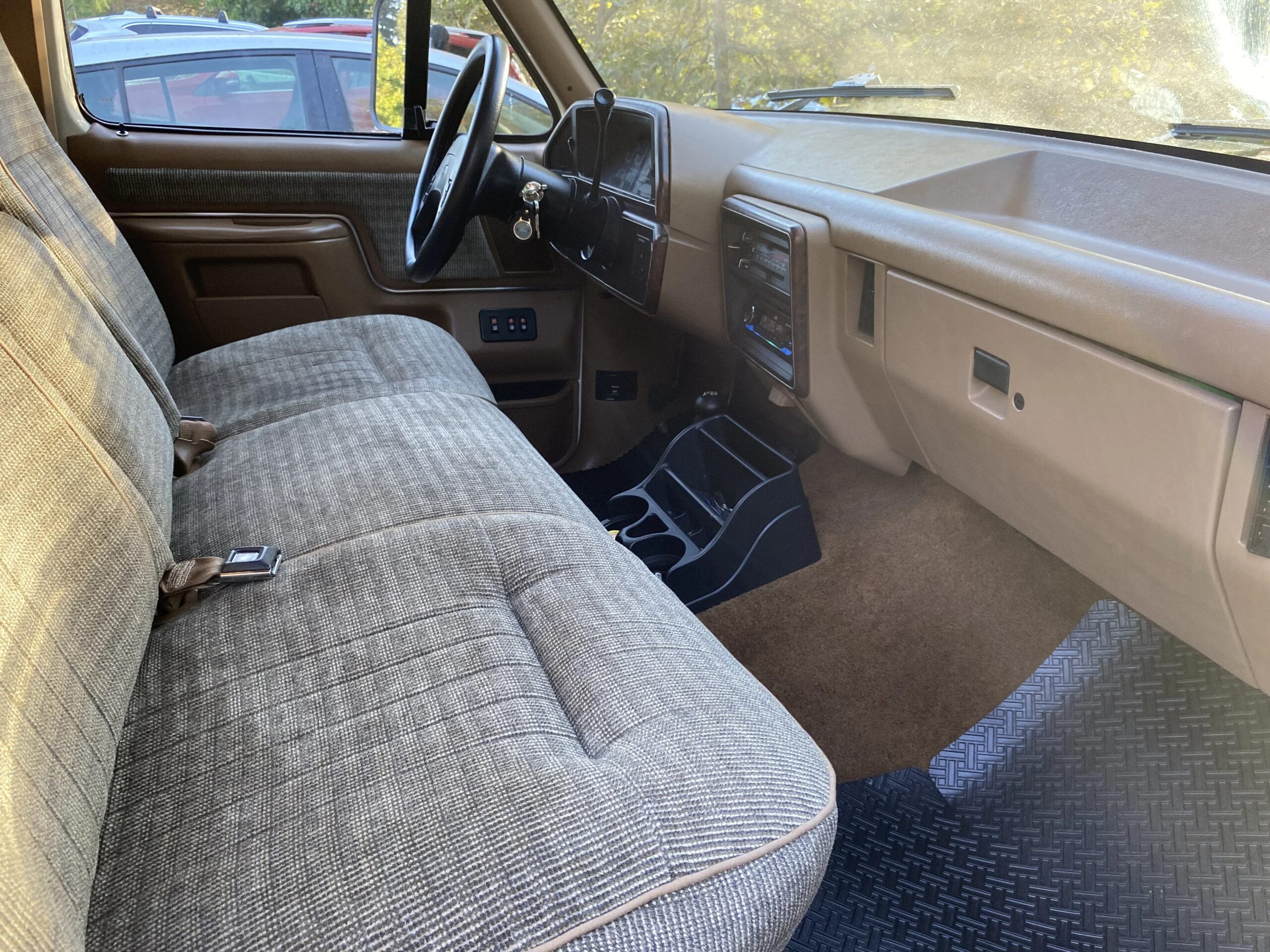 Ford-F150-4x4-regular-cab-1991-Other-Tan-23