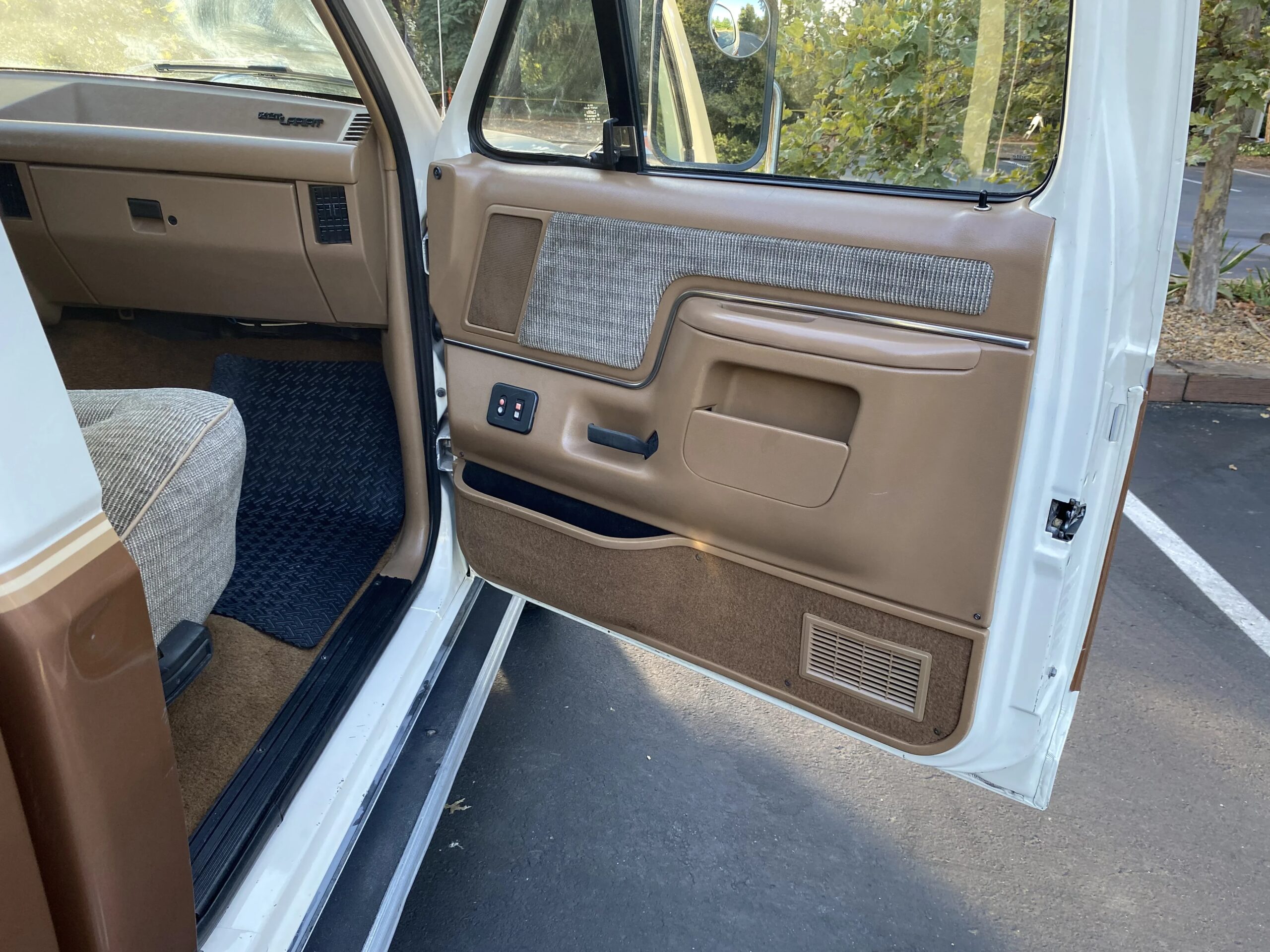 Ford-F150-4x4-regular-cab-1991-Other-Tan-27