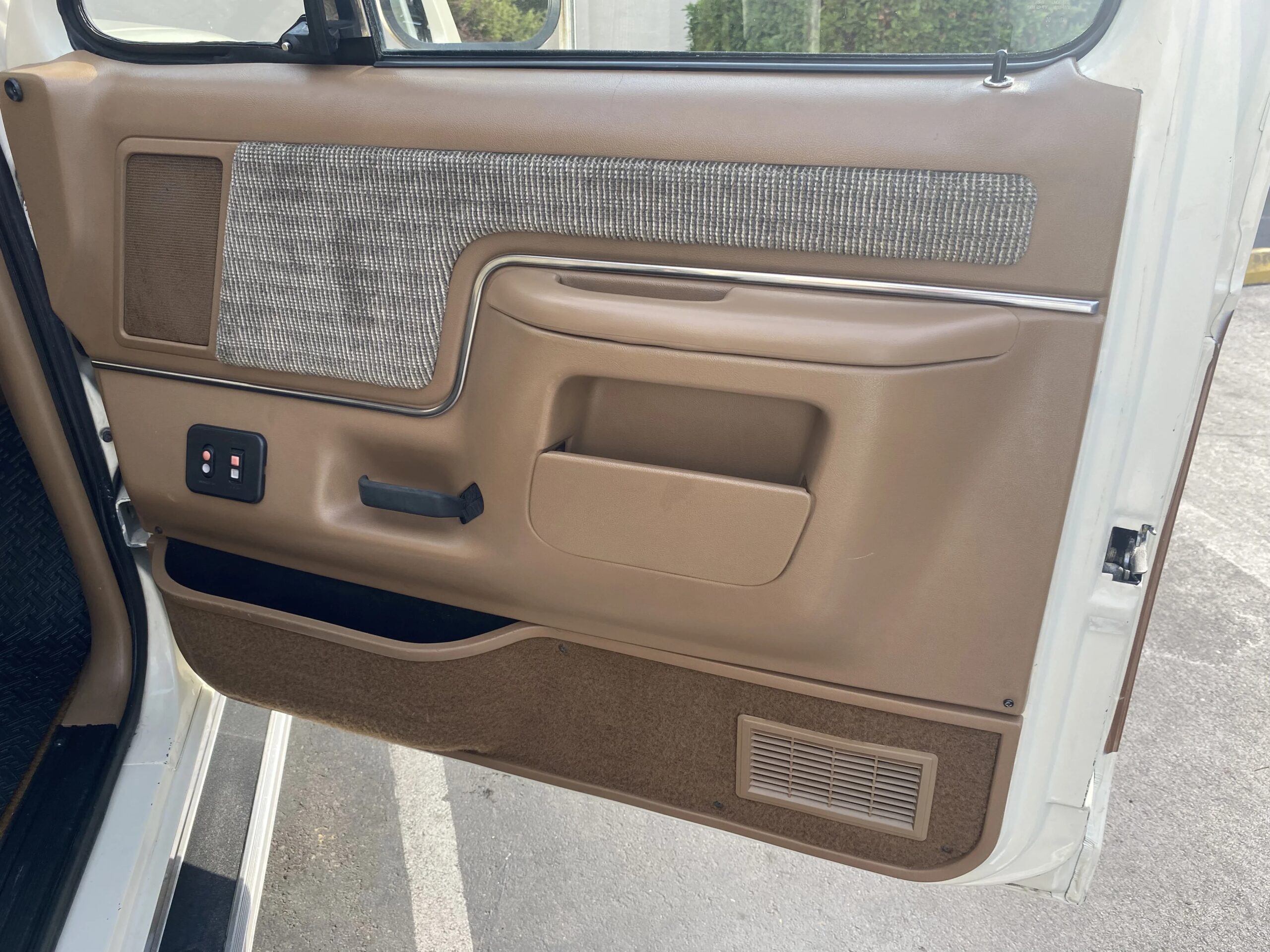 Ford-F150-4x4-regular-cab-1991-Other-Tan-29