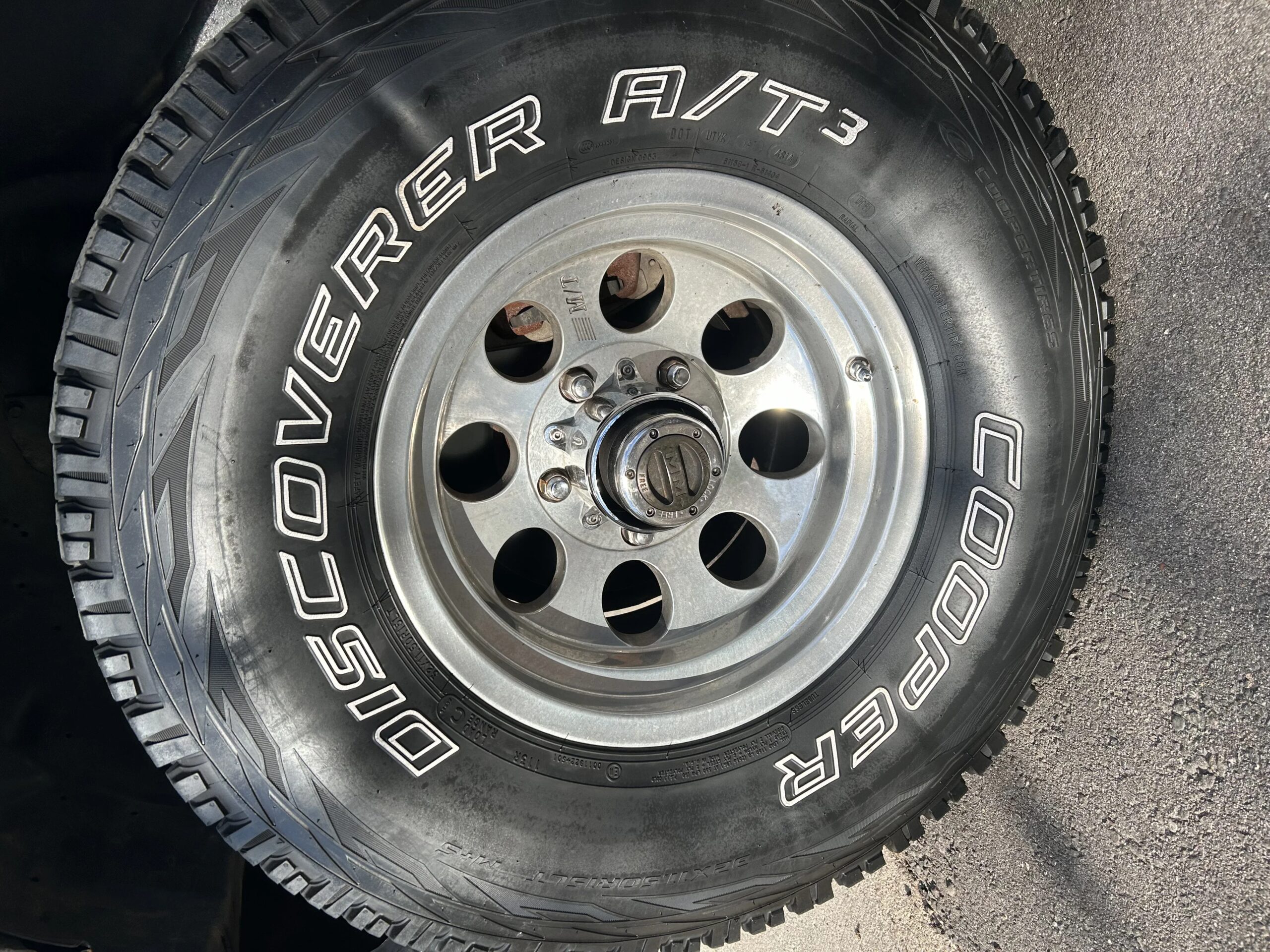 Ford-F150-4x4-regular-cab-xl-1994-Black-Gray-3