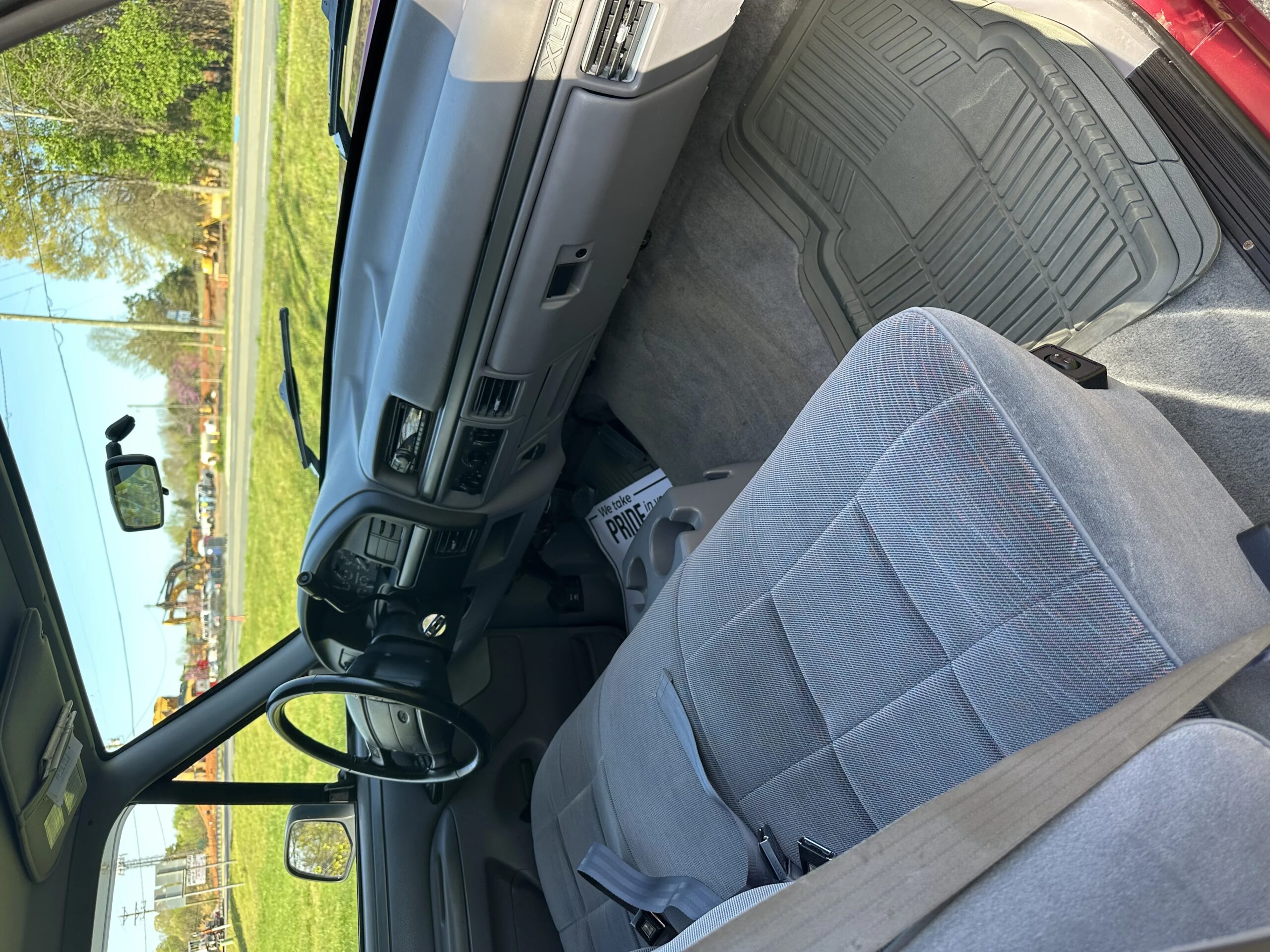 Ford-F150-4x4-regular-cab-xl-1994-Red-Gray-2