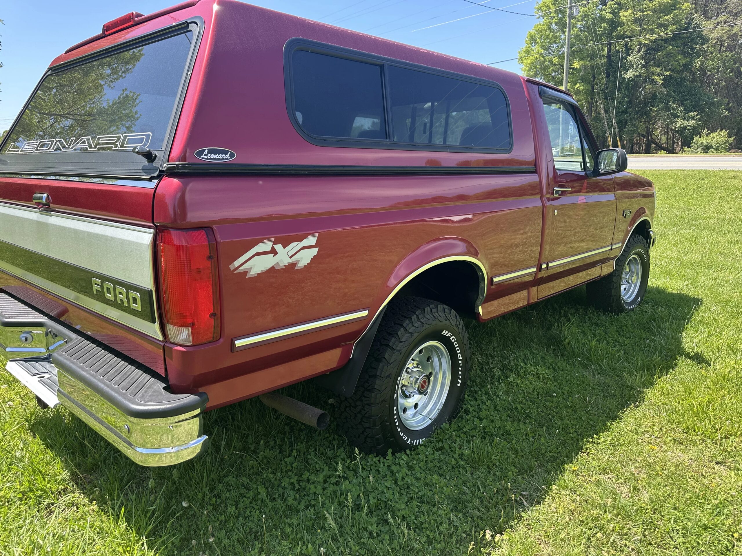 Ford-F150-4x4-regular-cab-xl-1994-Red-Gray-26