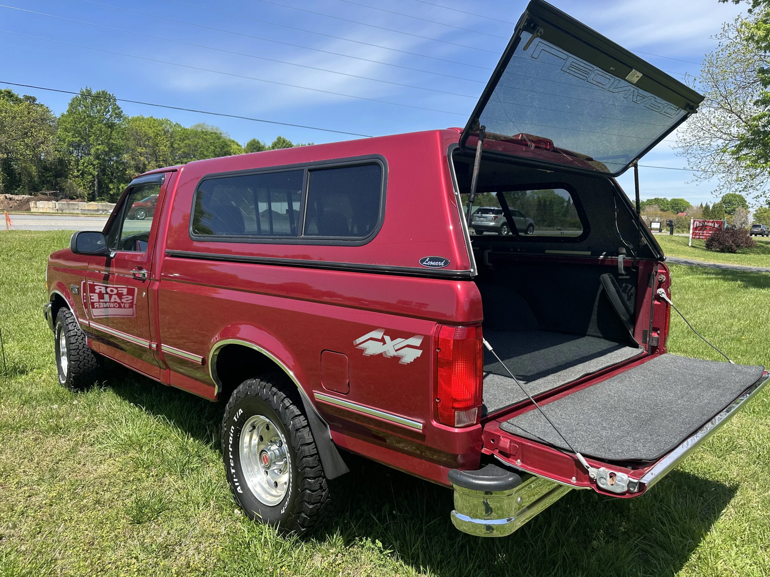 Ford-F150-4x4-regular-cab-xl-1994-Red-Gray-28