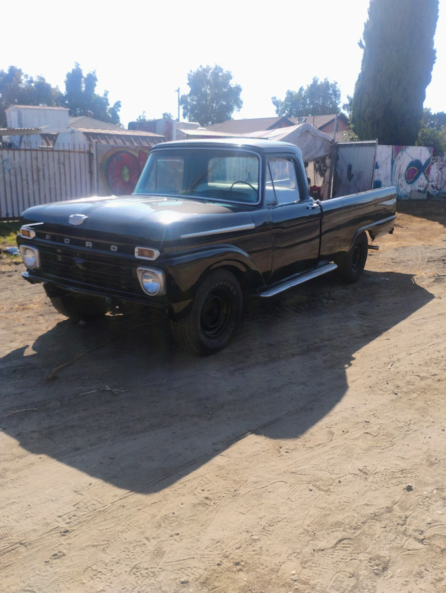Ford-F250-2wd-regular-cab-1966-Black-Black-2