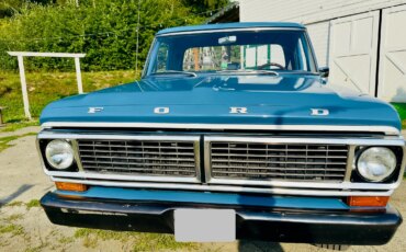 Ford-F250-2wd-regular-cab-1970-Blue-Blue