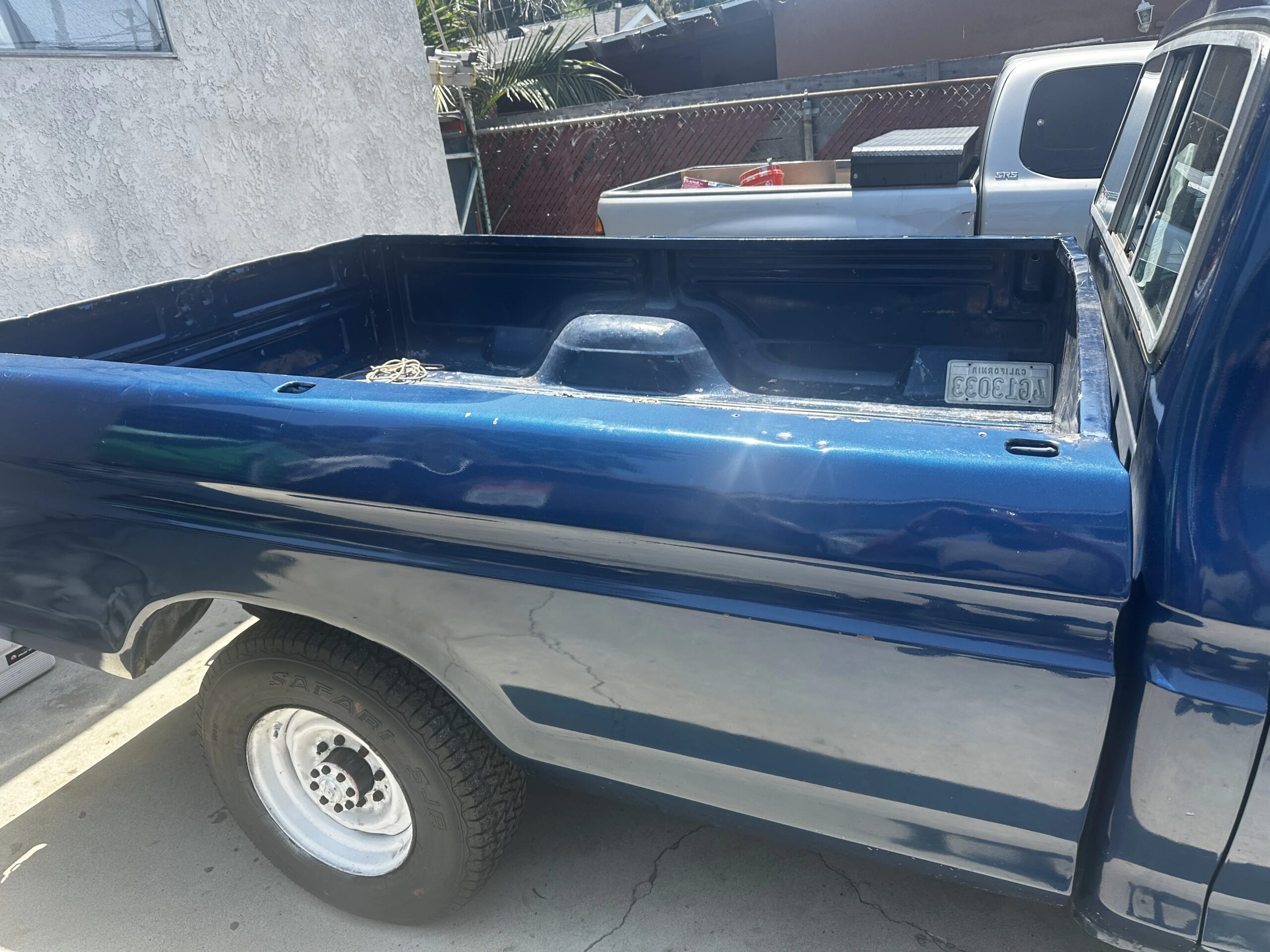 Ford-F250-2wd-regular-cab-1977-Blue-5