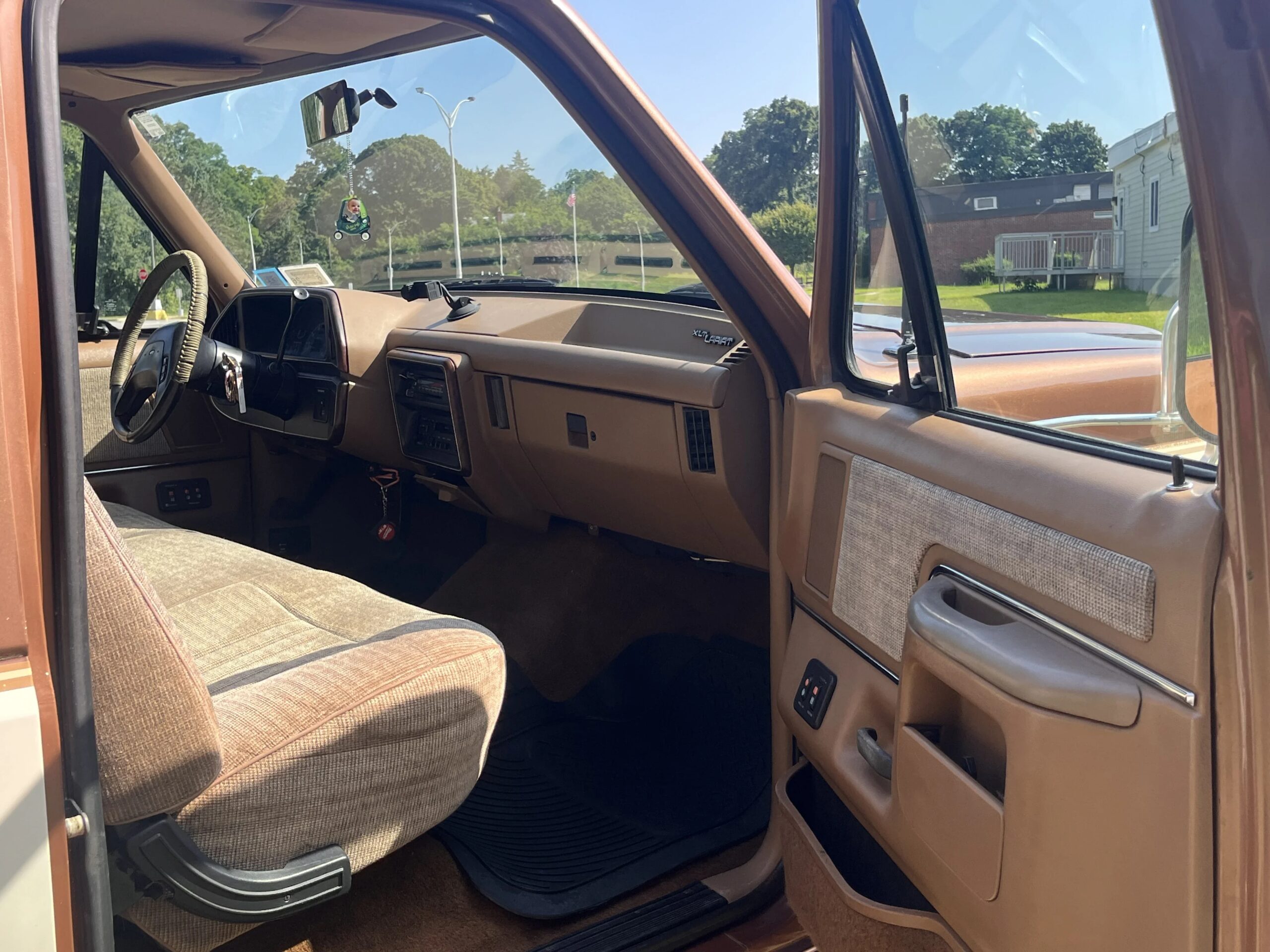 Ford-F250-2wd-regular-cab-1989-Brown-Tan-6