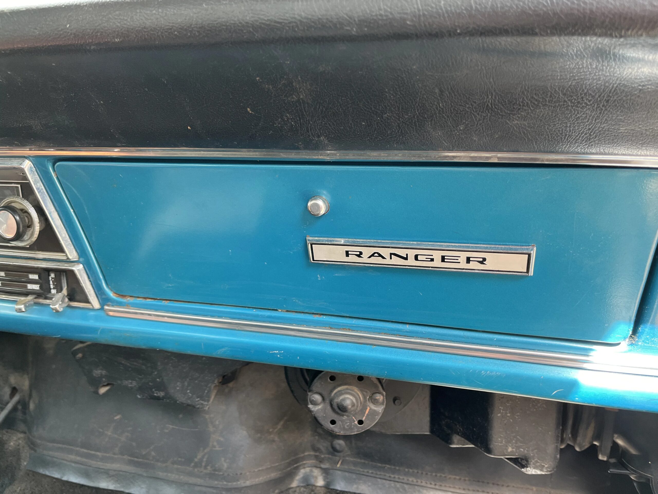 Ford-F250-2wd-regular-cab-heavy-duty-1968-Charcoal-12