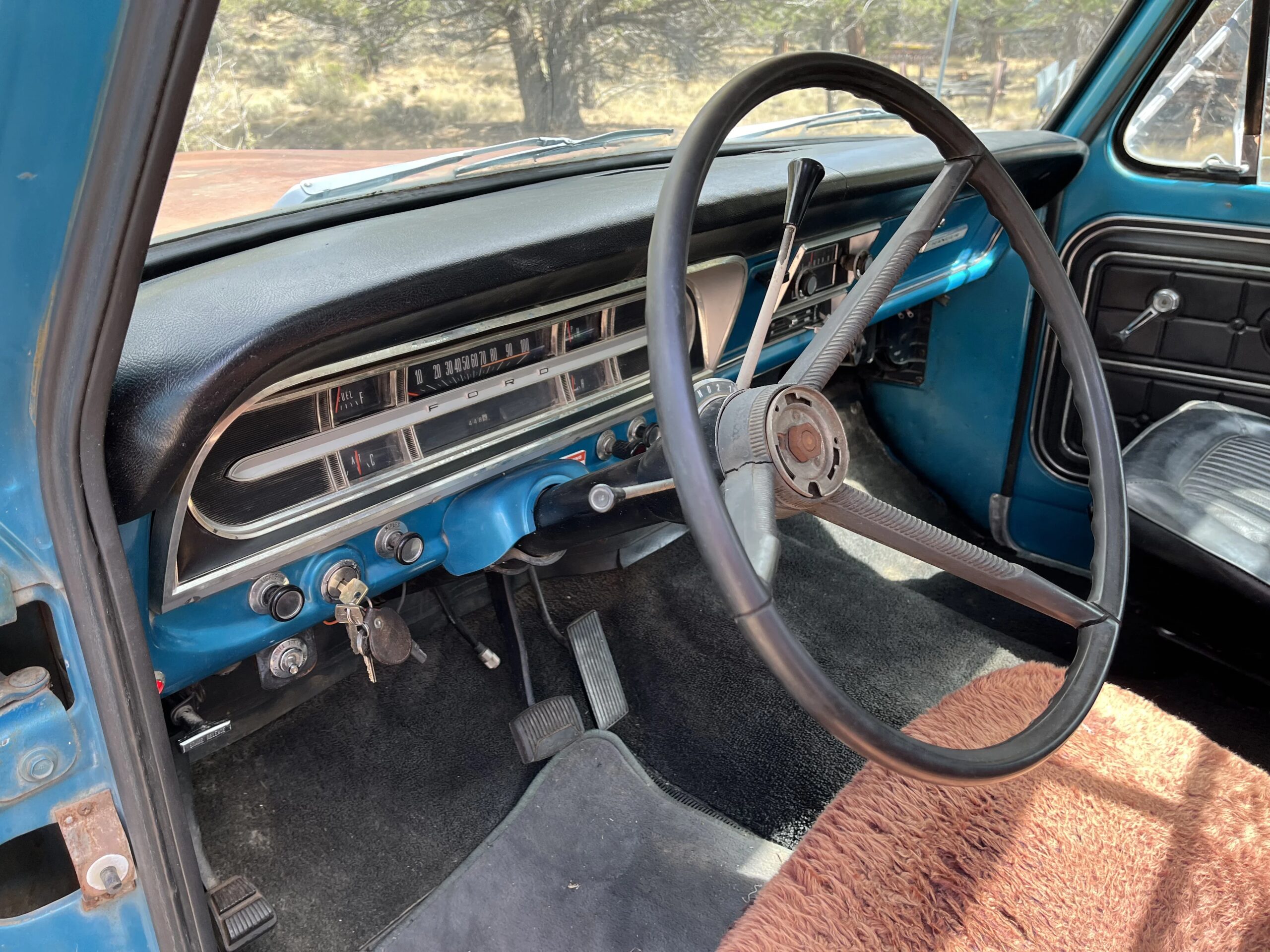 Ford-F250-2wd-regular-cab-heavy-duty-1968-Charcoal-22