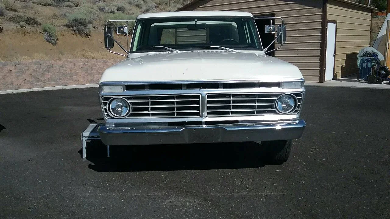 Ford-F250-2wd-regular-cab-heavy-duty-1973-White-Green-1