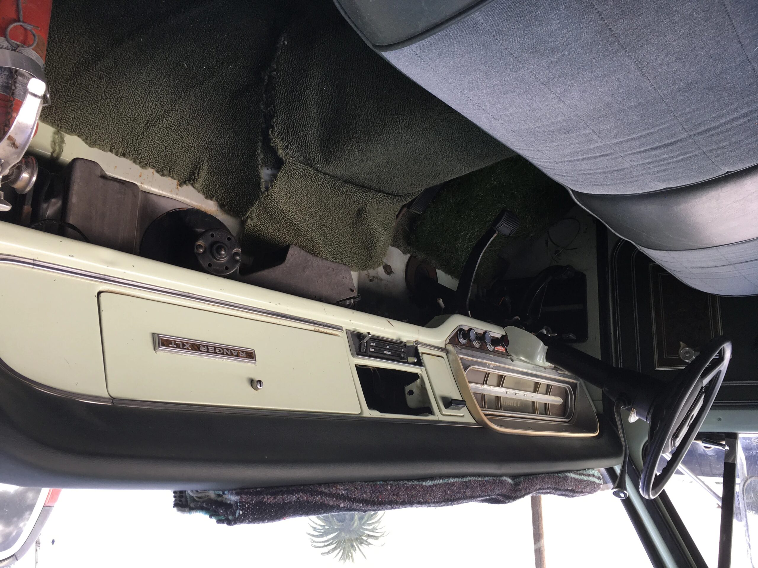 Ford-F250-2wd-regular-cab-xlt-1971-Green-Green-15