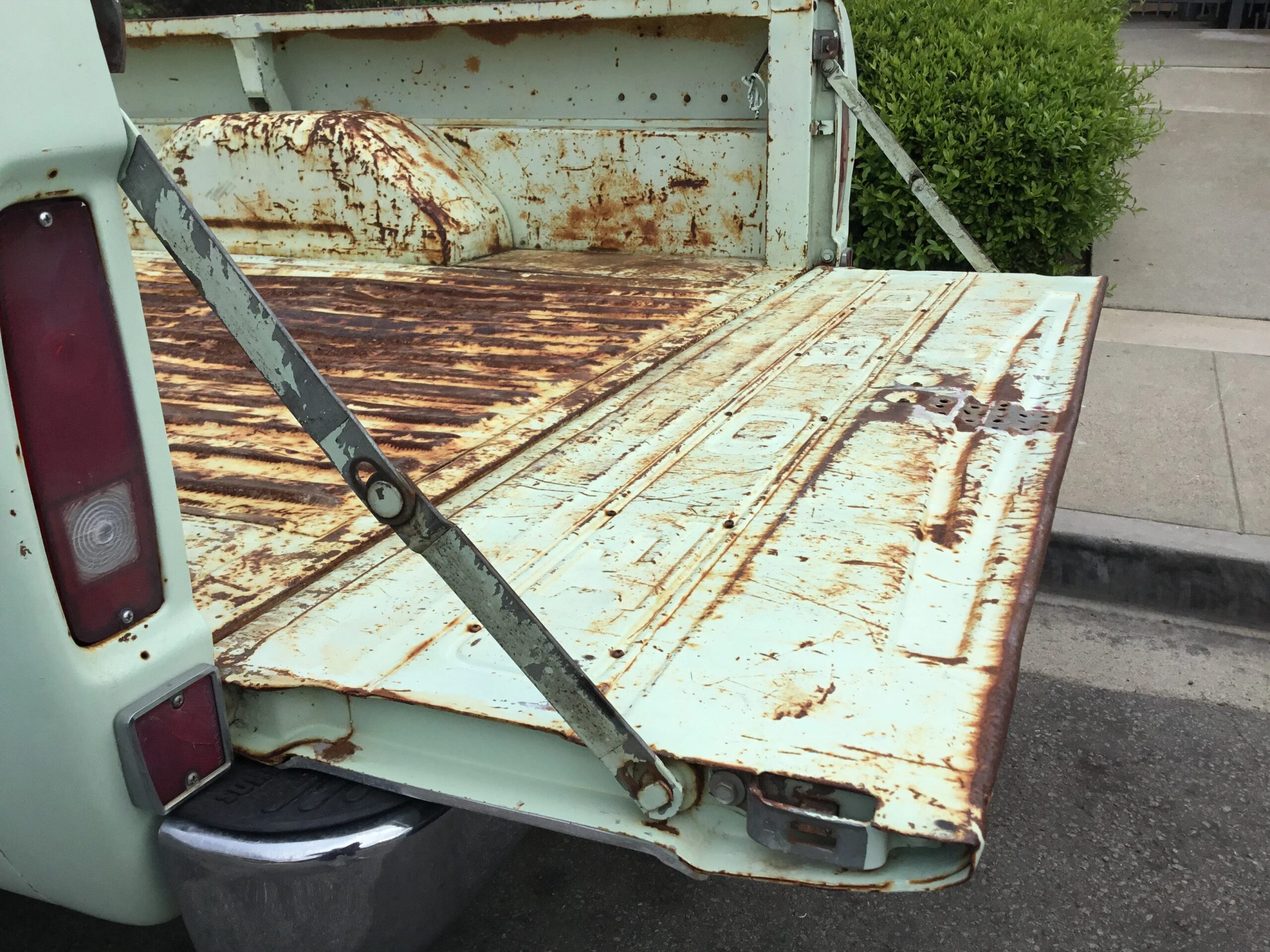 Ford-F250-2wd-regular-cab-xlt-1971-Green-Green-2