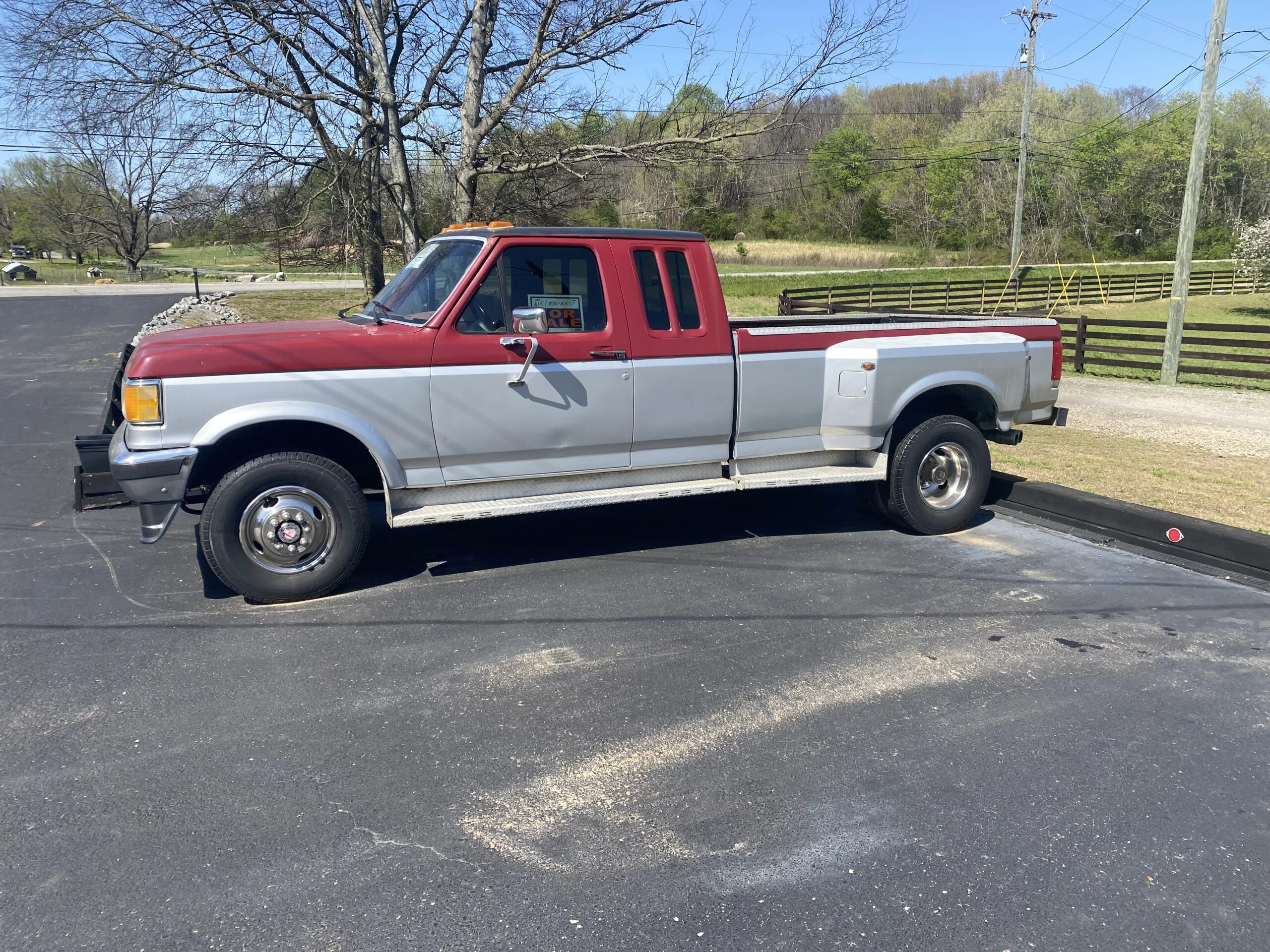 Ford-F250-4x4-crew-cab-heavy-duty-1989-Silver-Burgundy-9