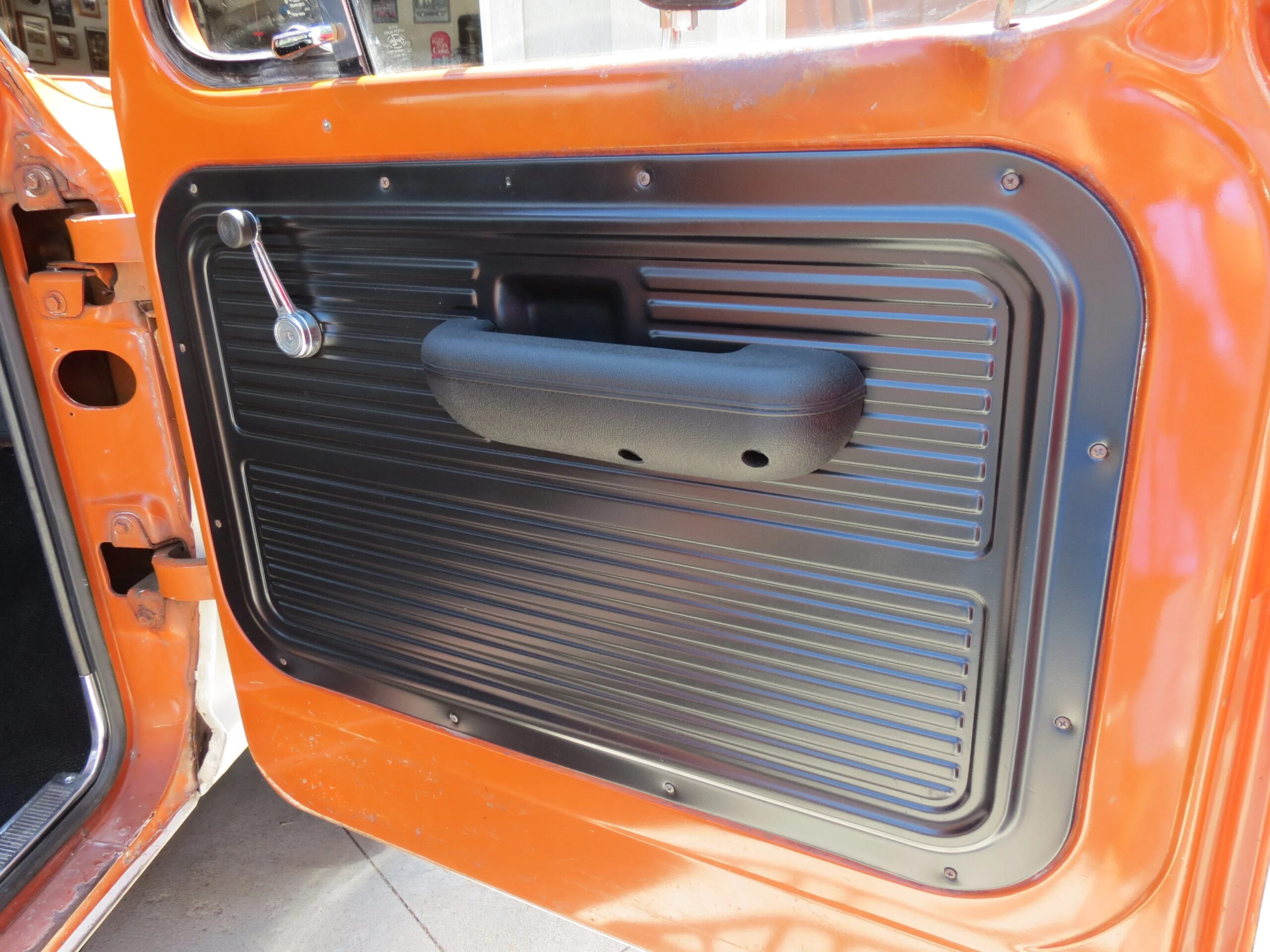 Ford-F250-4x4-regular-cab-1969-Other-Black-1